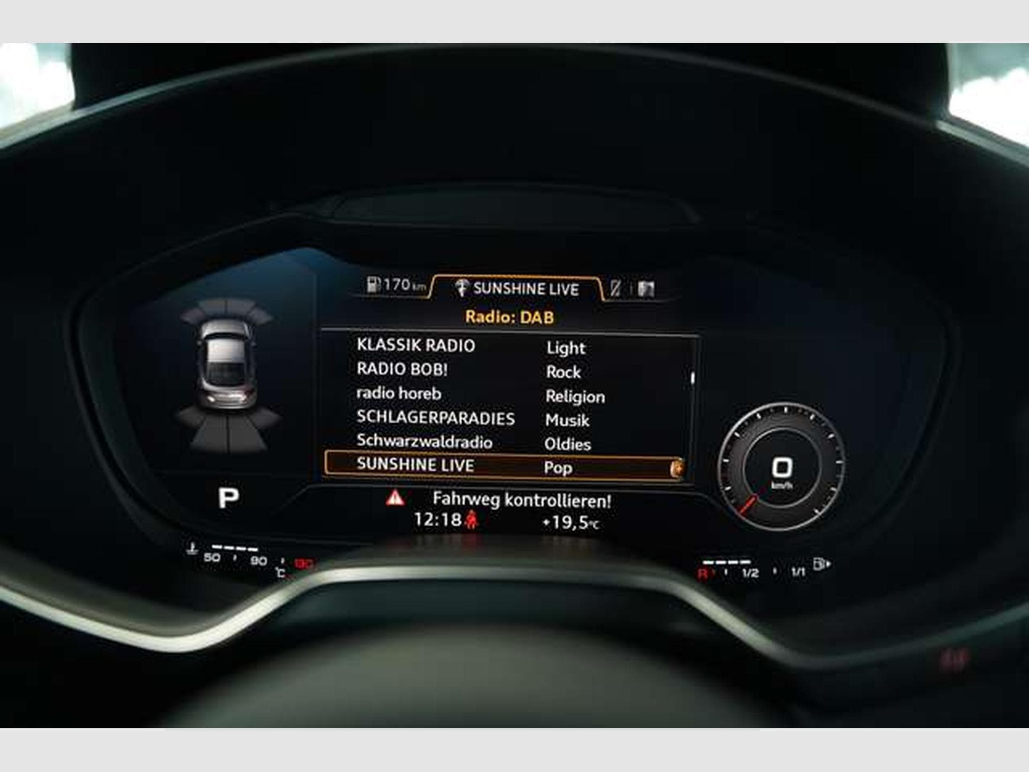 Audi TTRS Coupé q. 1H *20 *RS-AGA*B&O*RS-Sitze*VOLL (2022) - Photo 44