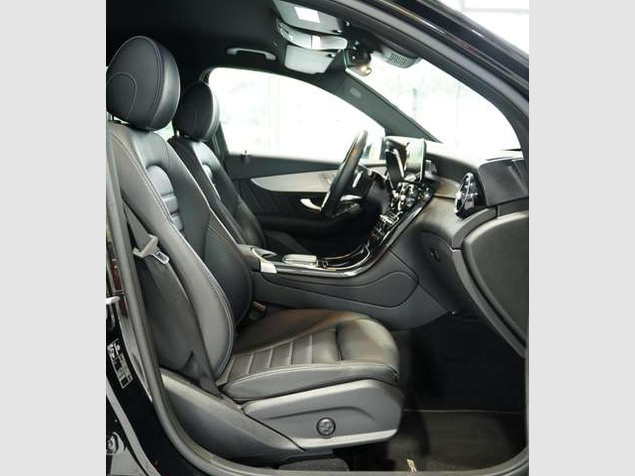 Mercedes GLC 400 d 4M AMG Line *1.H *Digital *AHK *Night (2022) - Foto 13