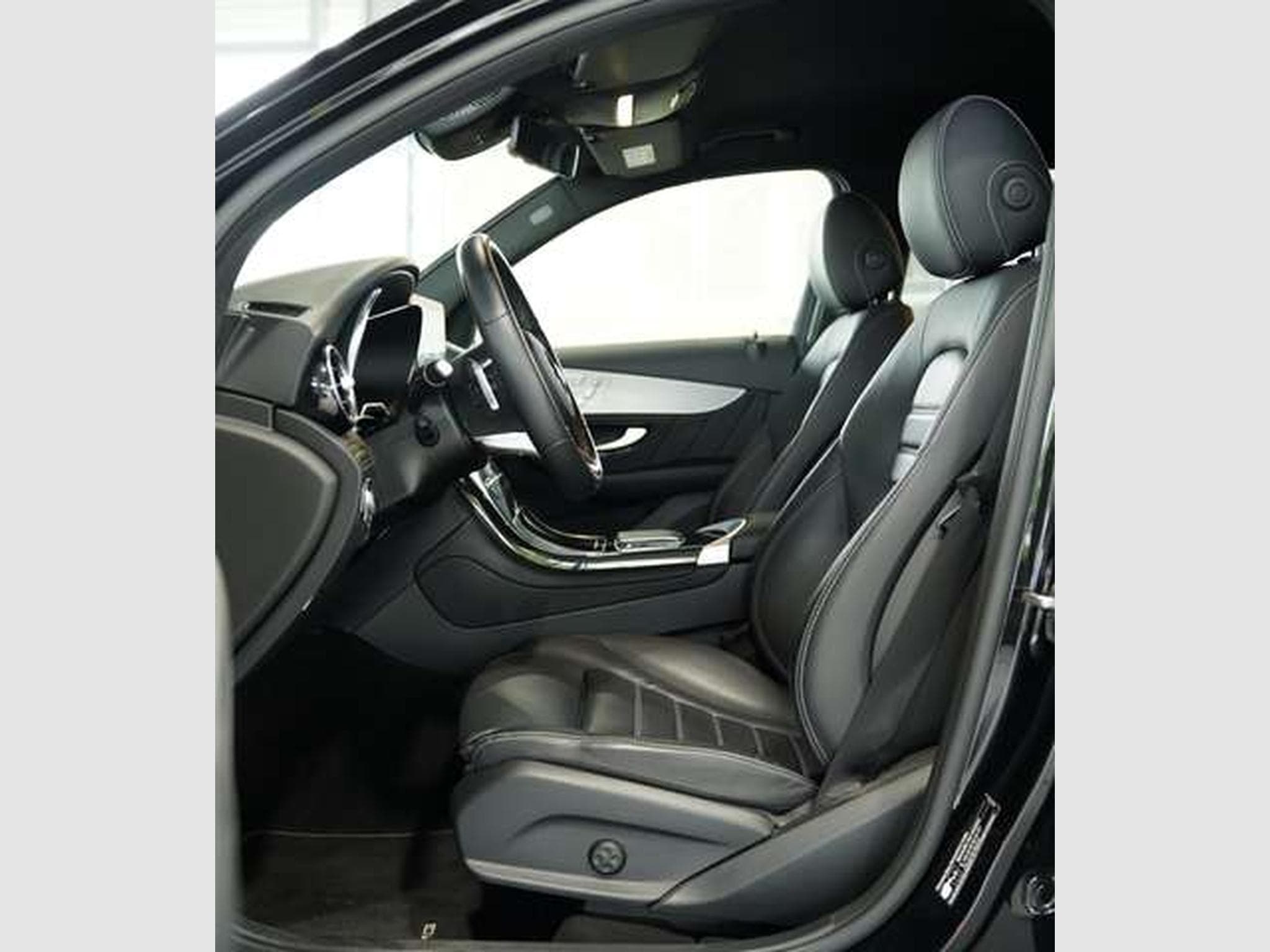 Mercedes GLC 400 d 4M AMG Line *1.H *Digital *AHK *Night (2022) - Foto 21