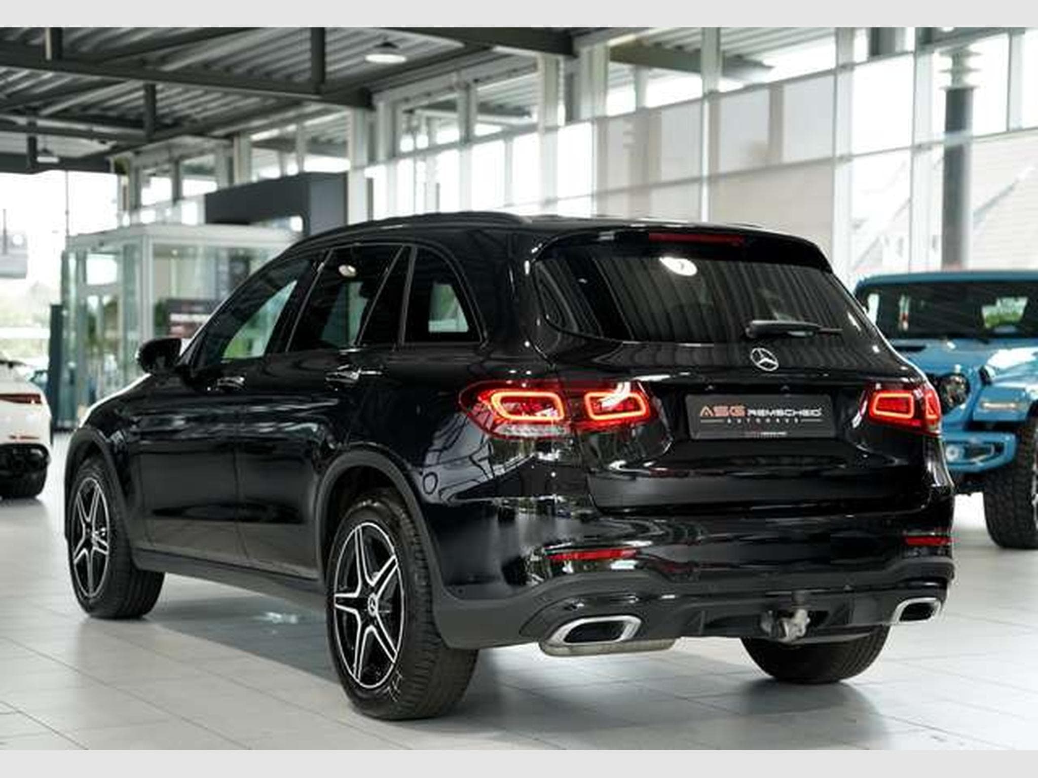 Mercedes GLC 400 d 4M AMG Line *1.H *Digital *AHK *Night (2022) - Foto 9