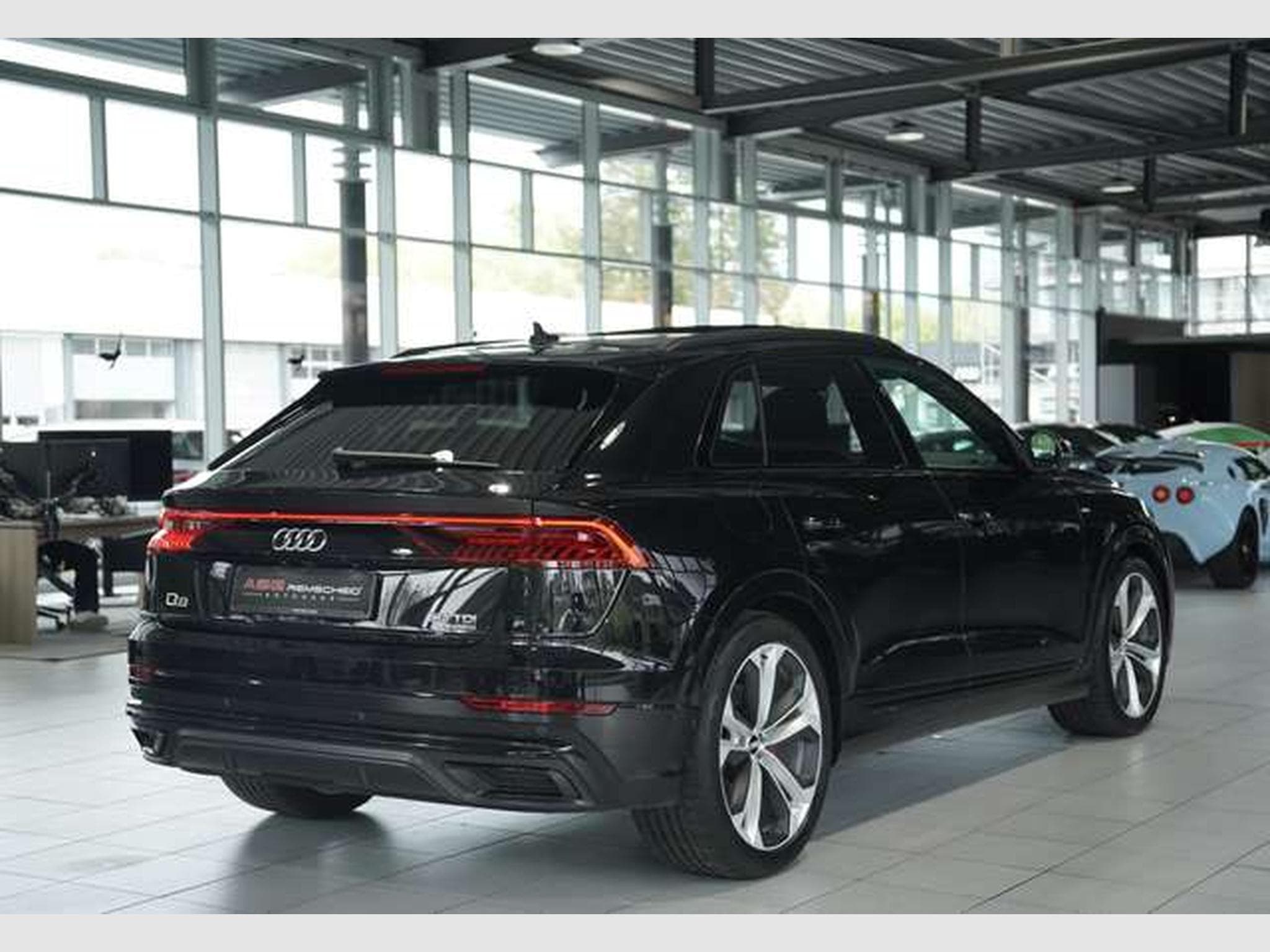 Audi Q8 50 TDI q S line 1.H *22 *B&O*HUD*Pano*Matrix (2019) - Photo 9