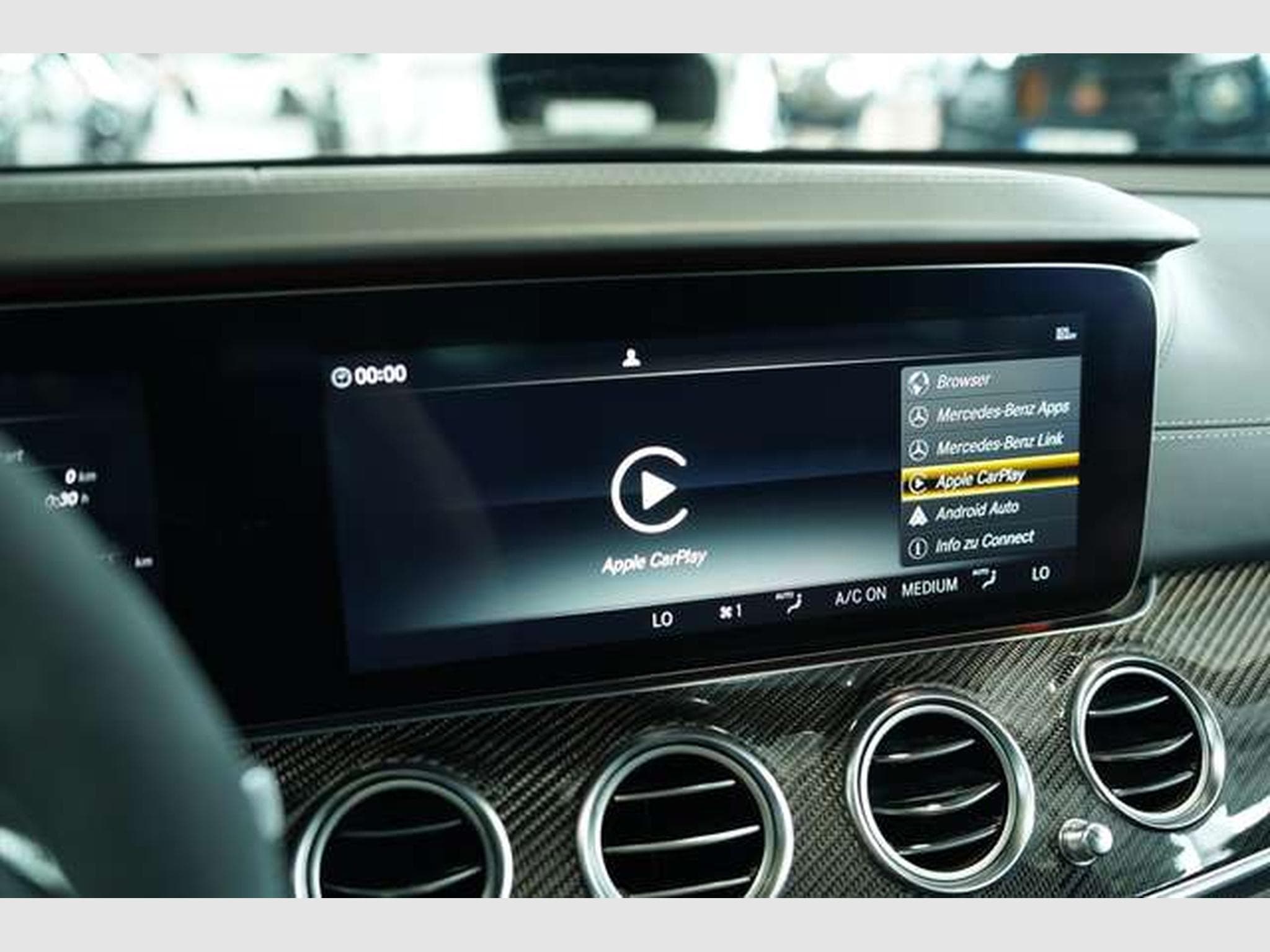 Mercedes E 63 AMG S 4M T *20 *Perf-AGA *Pano *Keramik (2018) - Photo 40