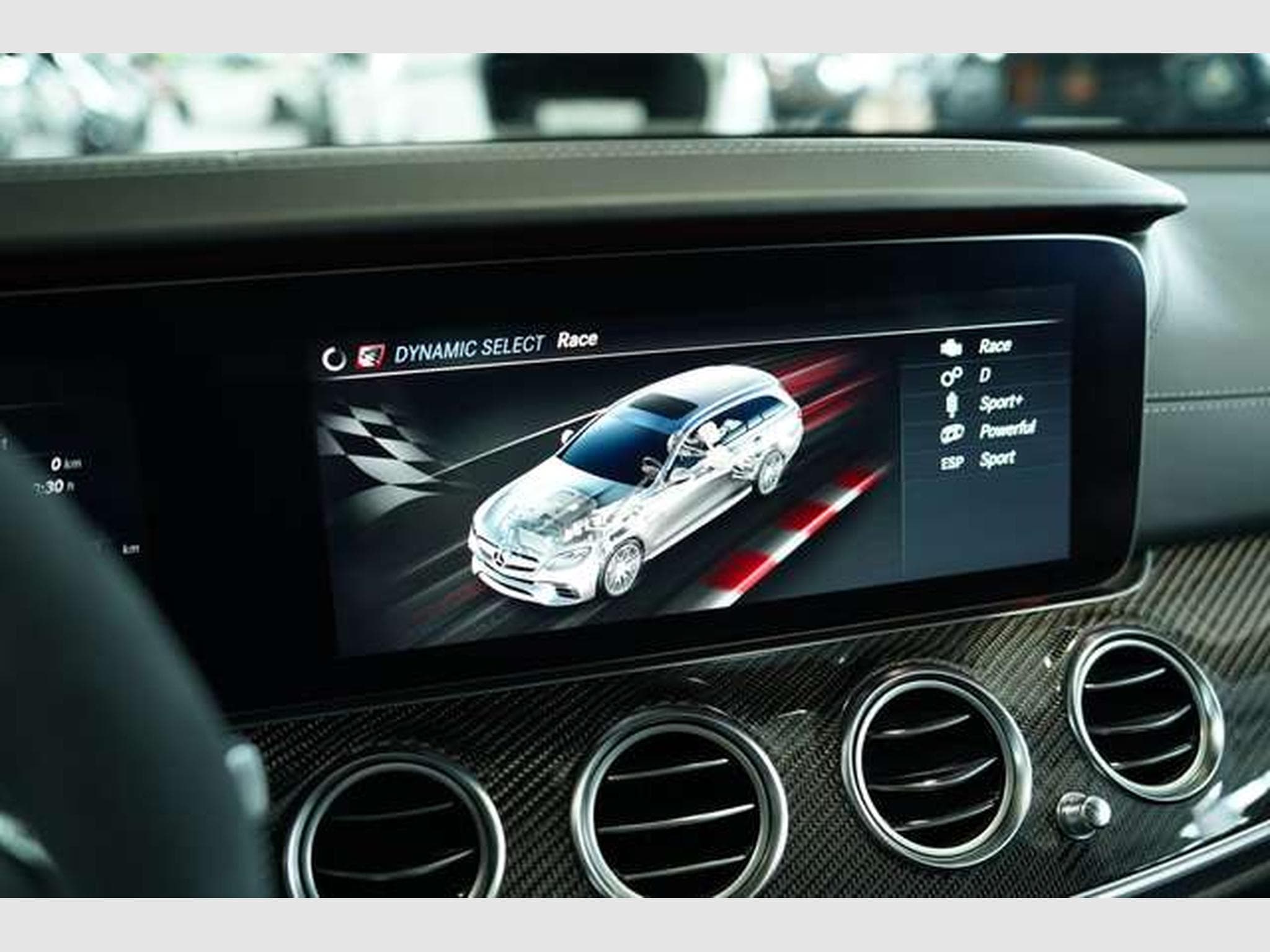 Mercedes E 63 AMG S 4M T *20 *Perf-AGA *Pano *Keramik (2018) - Photo 41