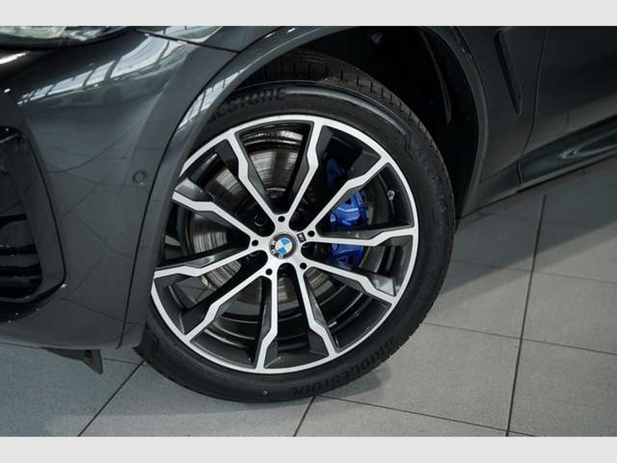 BMW X4 xD 20 d M Sport *1H *20 *Pano *Memory *Leder (2024) - Photo 3