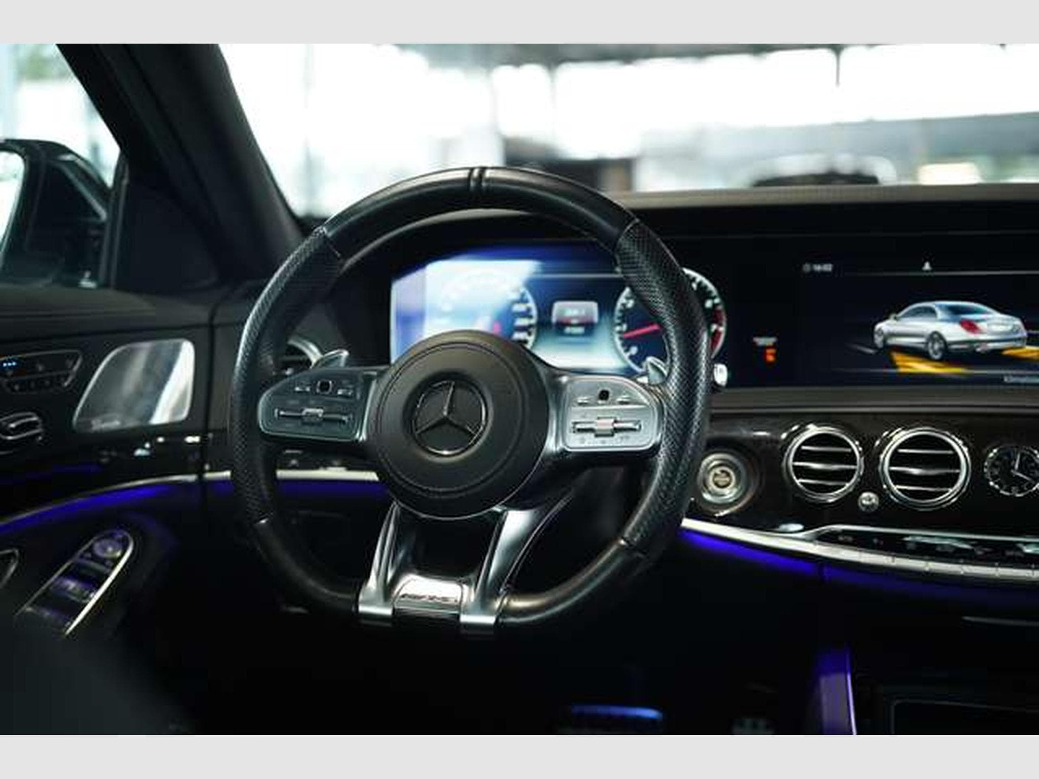 Mercedes S 560 4M Lang * AMG Line *Pano *20 *H-UP *Nappa (2018) - Foto 48