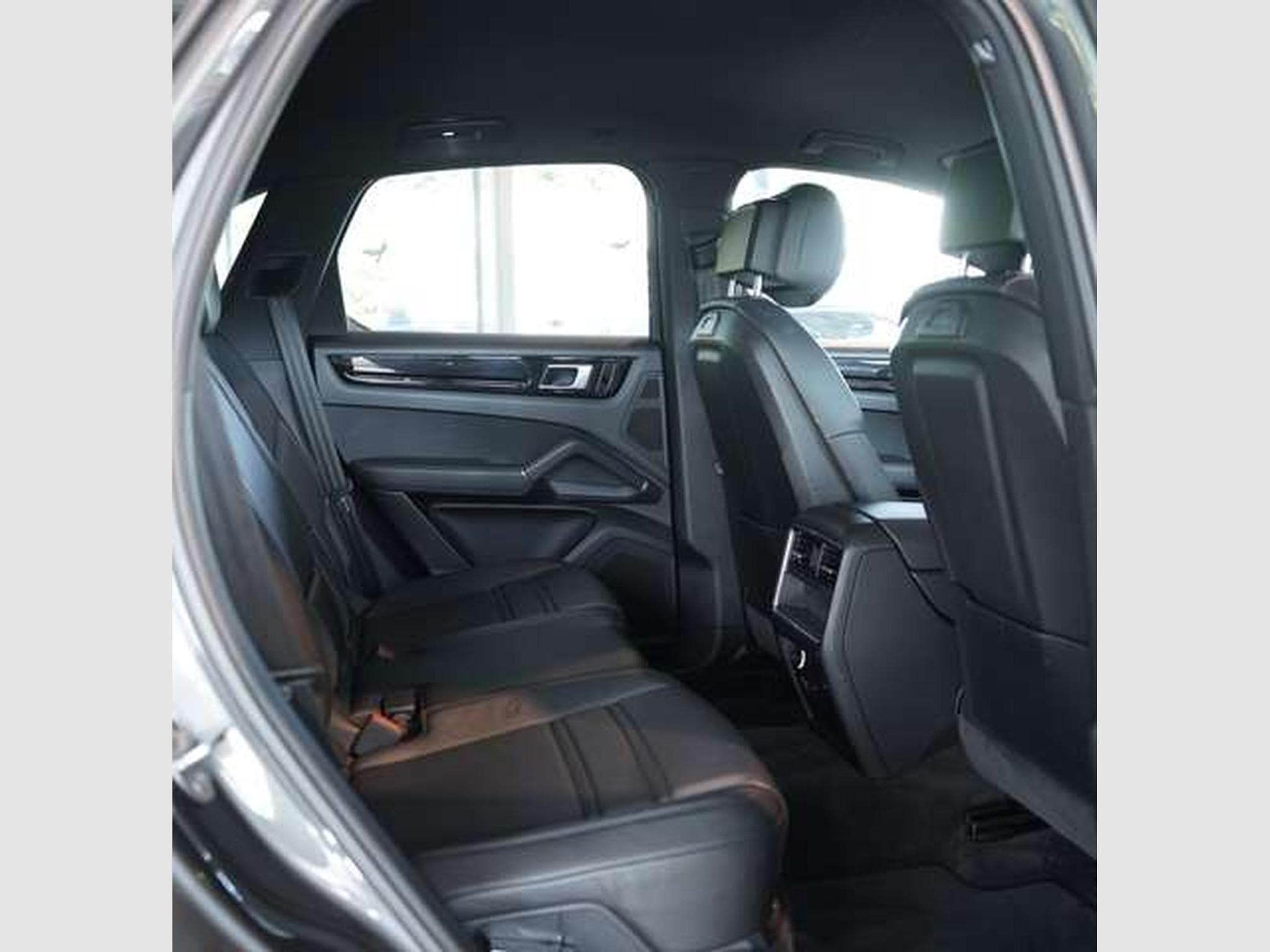 Porsche Cayenne 2.Hand *LUFT *H-UP *Memory *AHK *PDLS (2019) - Photo 16