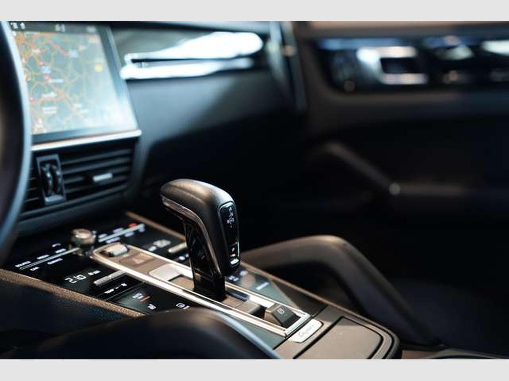 Porsche Cayenne 2.Hand *LUFT *H-UP *Memory *AHK *PDLS (2019) - Photo 22