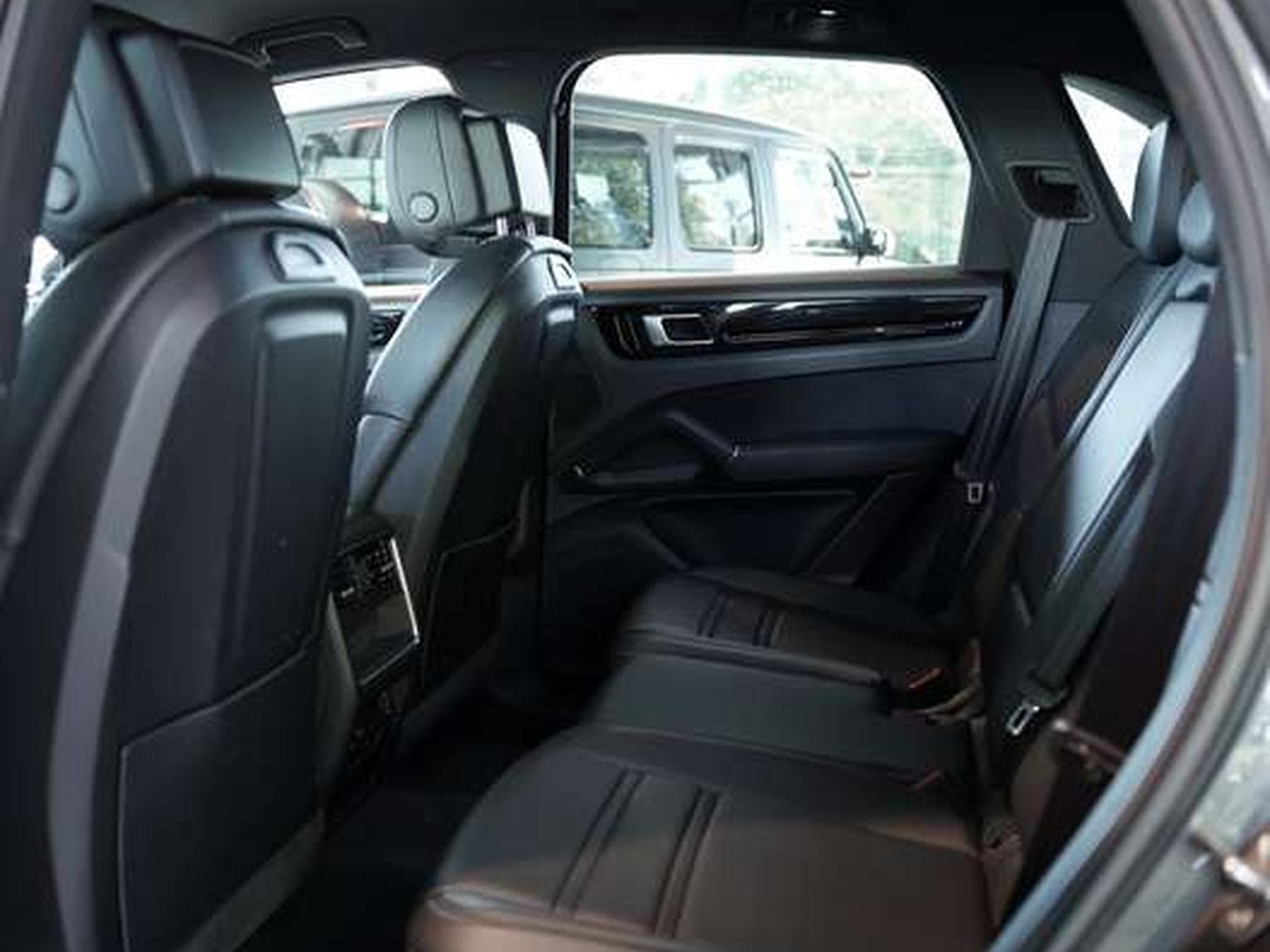 Porsche Cayenne 2.Hand *LUFT *H-UP *Memory *AHK *PDLS (2019) - Photo 35