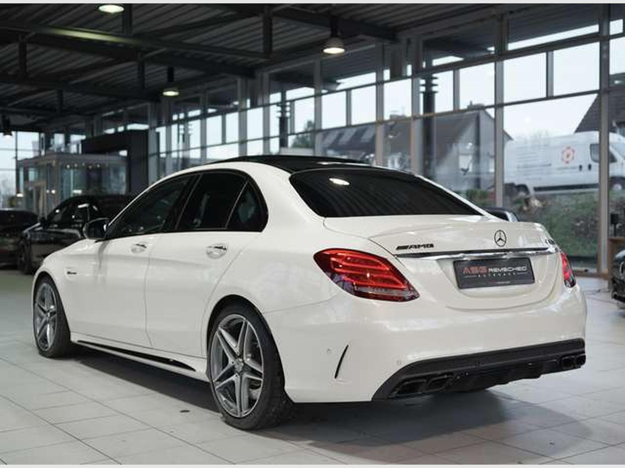 Mercedes C 63 AMG S Limousine *Schale*S-Abgas*Carbon*Pano (2017) - Foto 8