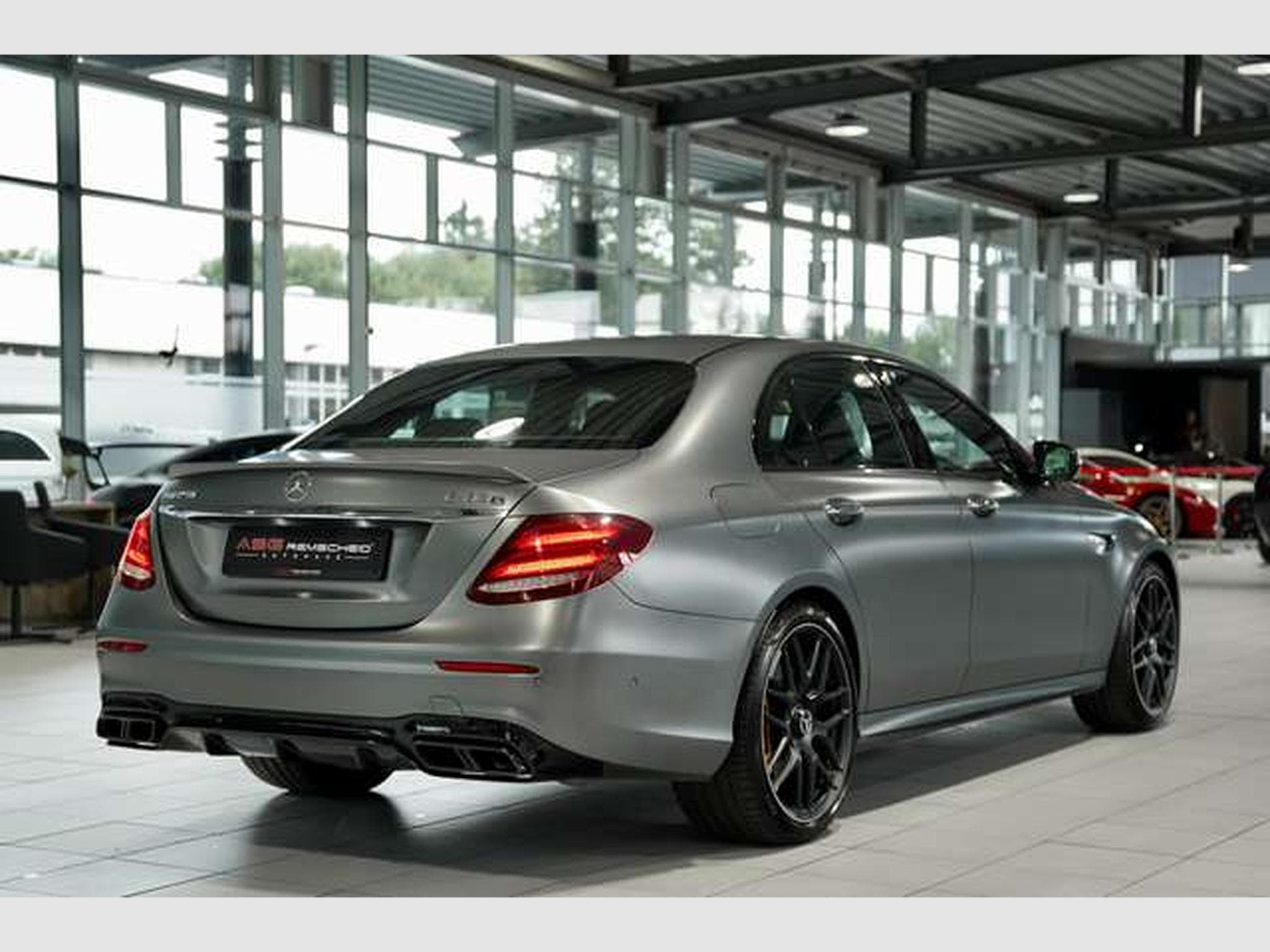 Mercedes E 63 AMG S 4M+ Limousine *Perf-AGA*Perf-Sitz (2018) - Foto 15
