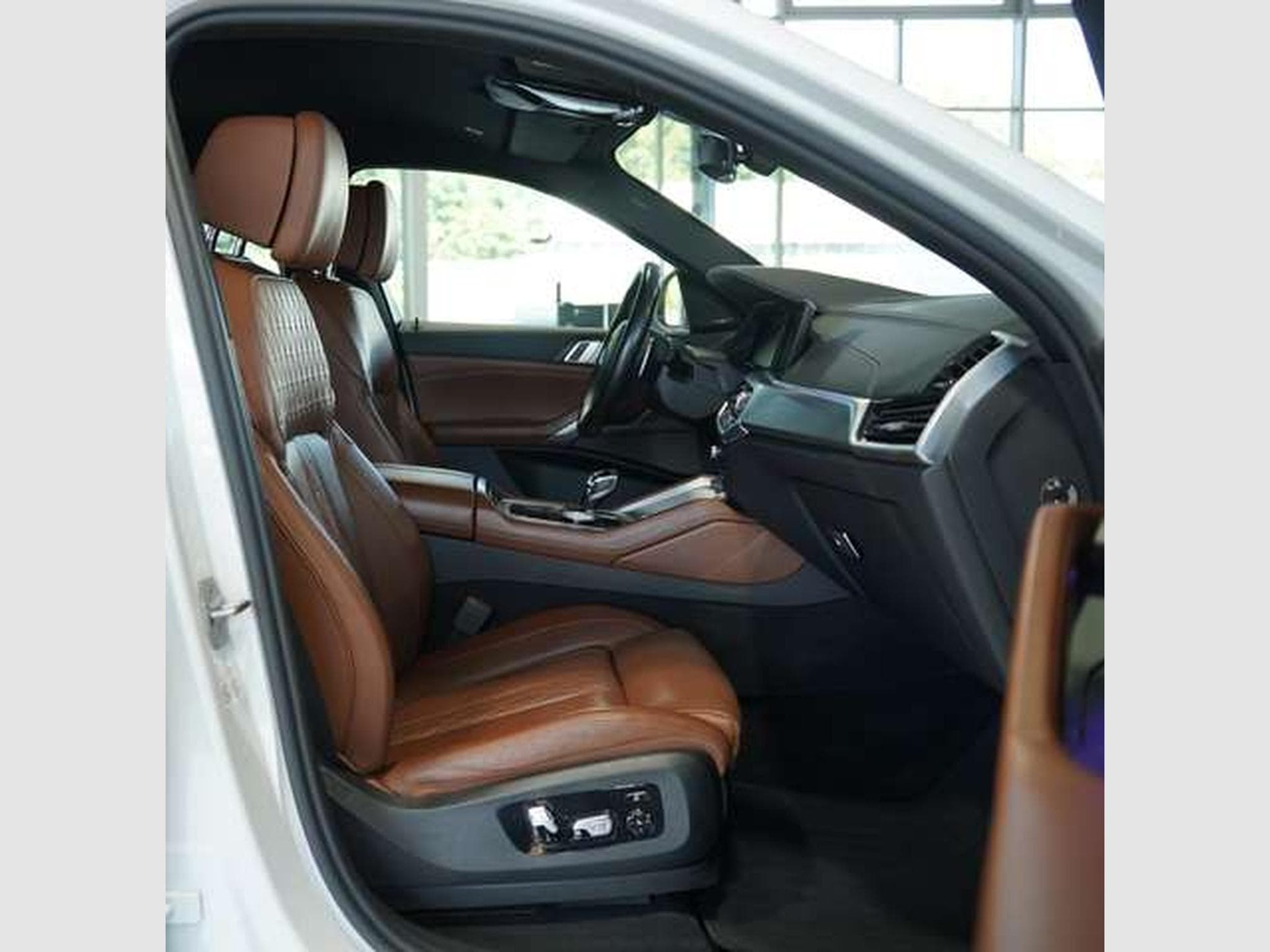 BMW X6 xD 40 d M Sport *1.Hand *AHK *Memory *H&K (2021) - Foto 16