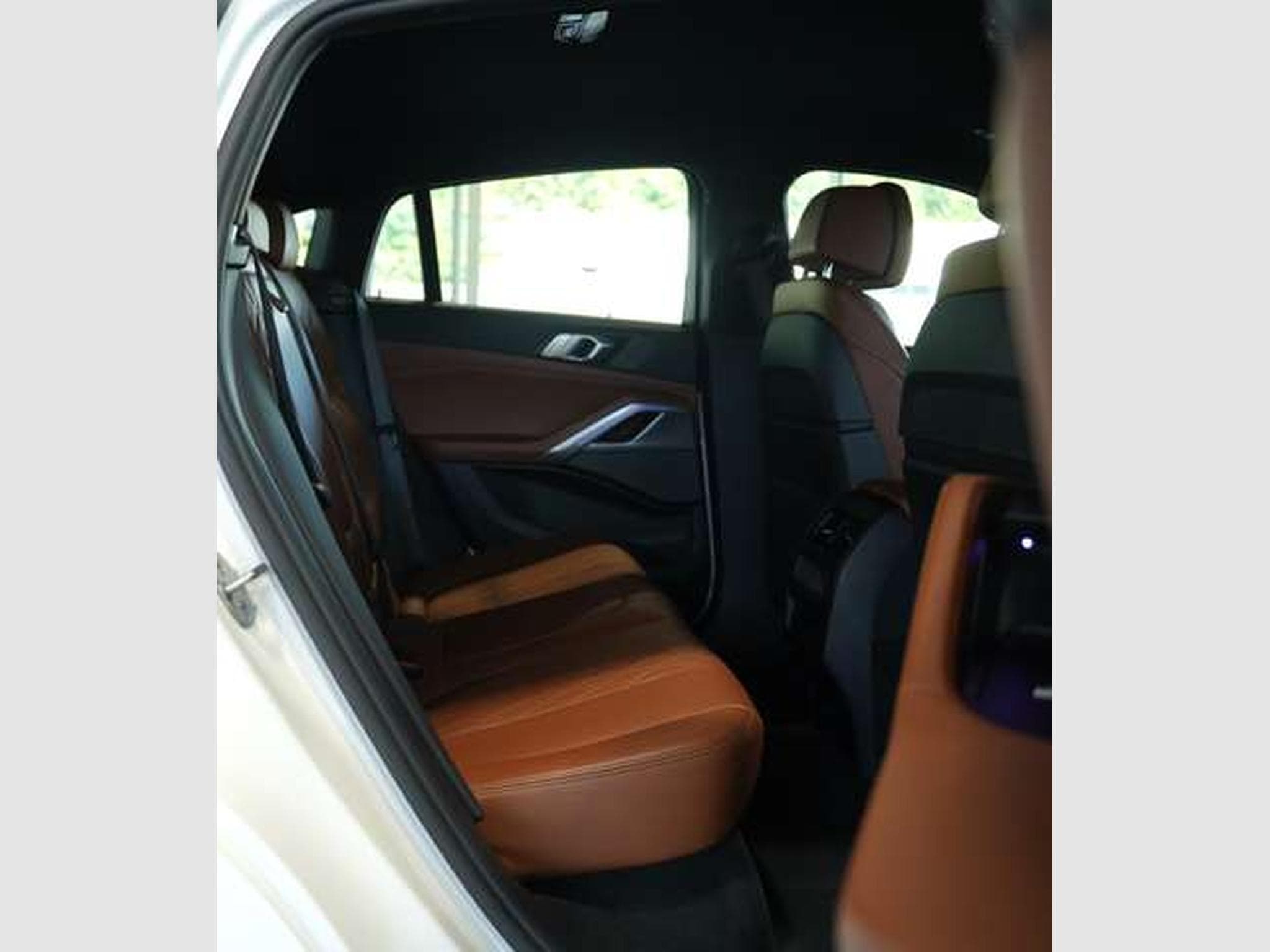 BMW X6 xD 40 d M Sport *1.Hand *AHK *Memory *H&K (2021) - Foto 21