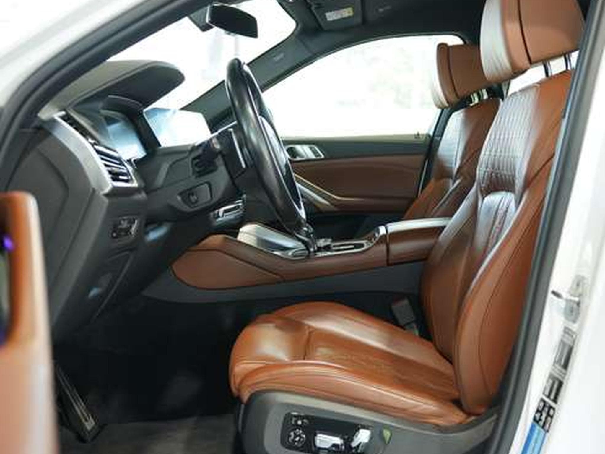 BMW X6 xD 40 d M Sport *1.Hand *AHK *Memory *H&K (2021) - Foto 23