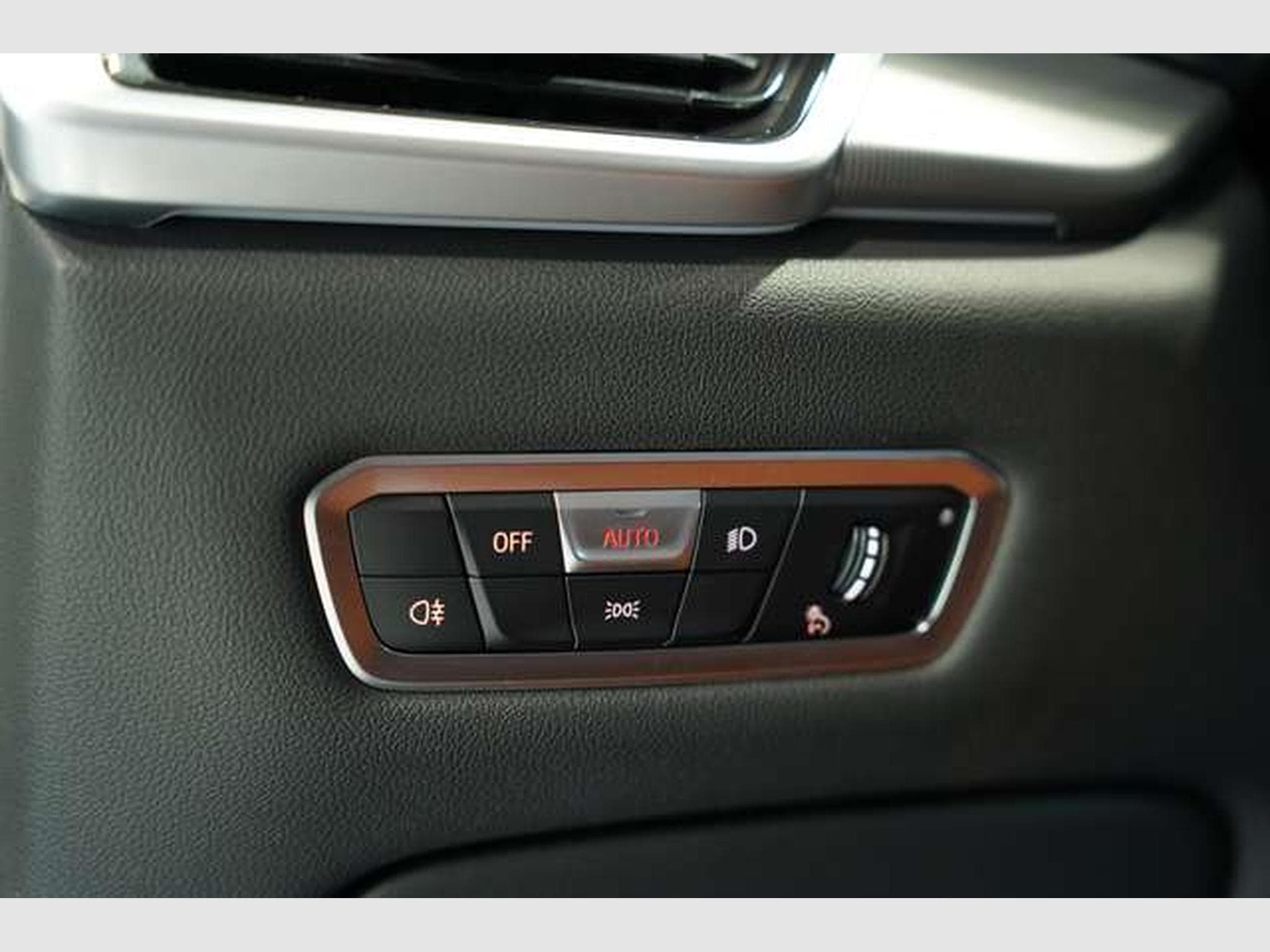 BMW X6 xD 40 d M Sport *1.Hand *AHK *Memory *H&K (2021) - Foto 26