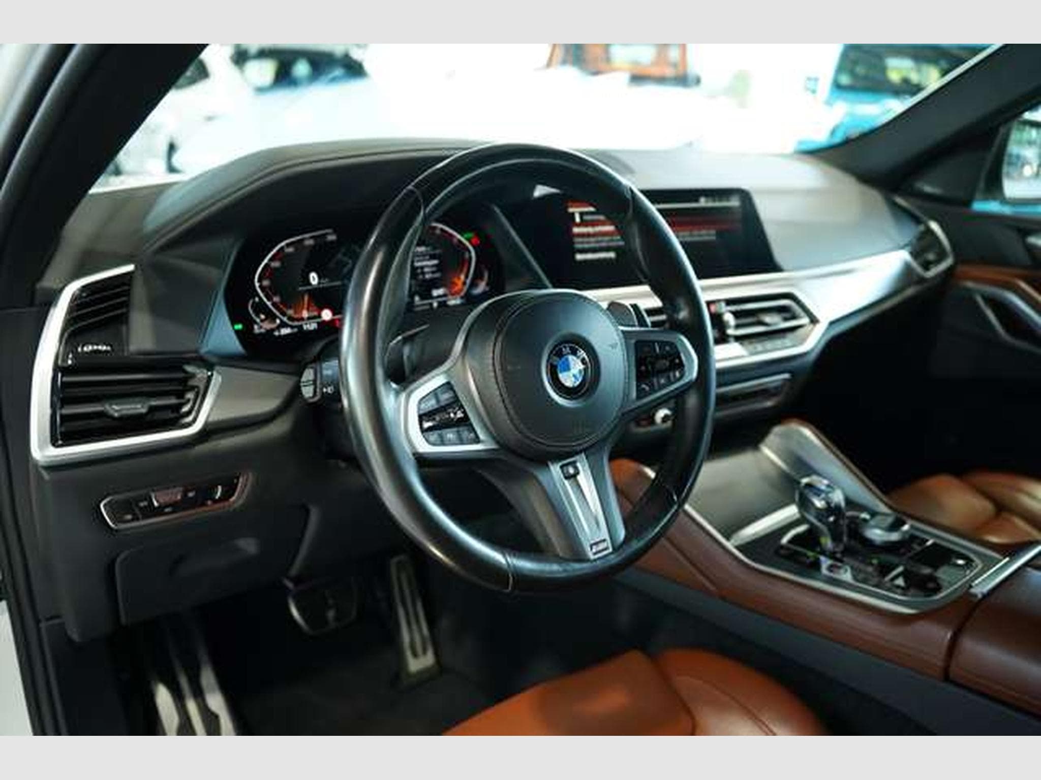 BMW X6 xD 40 d M Sport *1.Hand *AHK *Memory *H&K (2021) - Foto 27