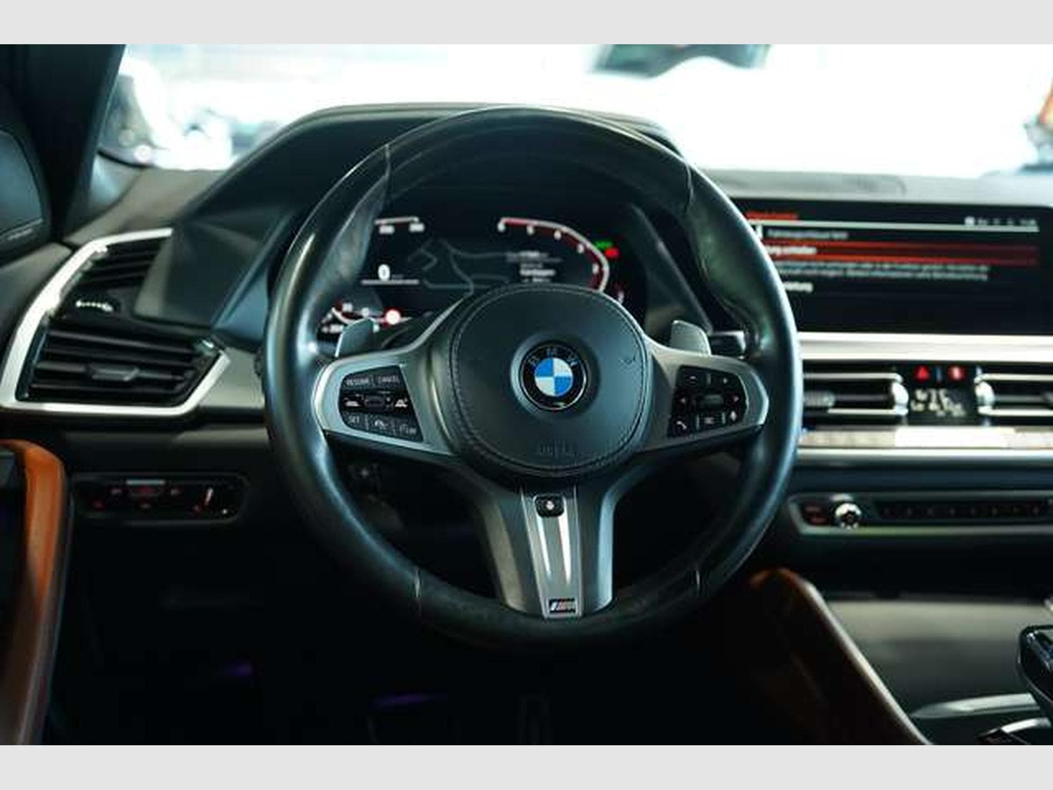 BMW X6 xD 40 d M Sport *1.Hand *AHK *Memory *H&K (2021) - Foto 47