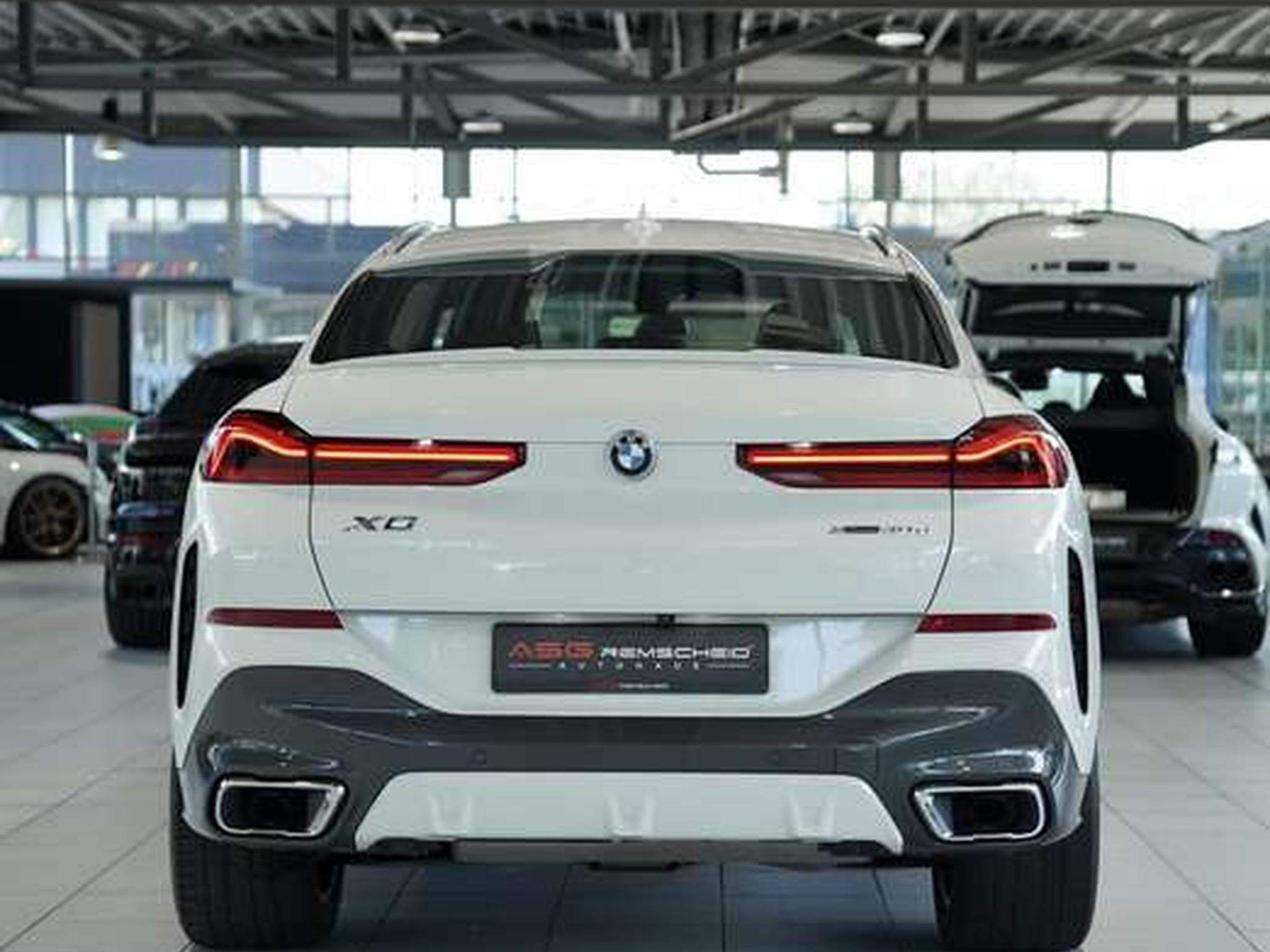 BMW X6 xD 40 d M Sport *1.Hand *AHK *Memory *H&K (2021) - Foto 9