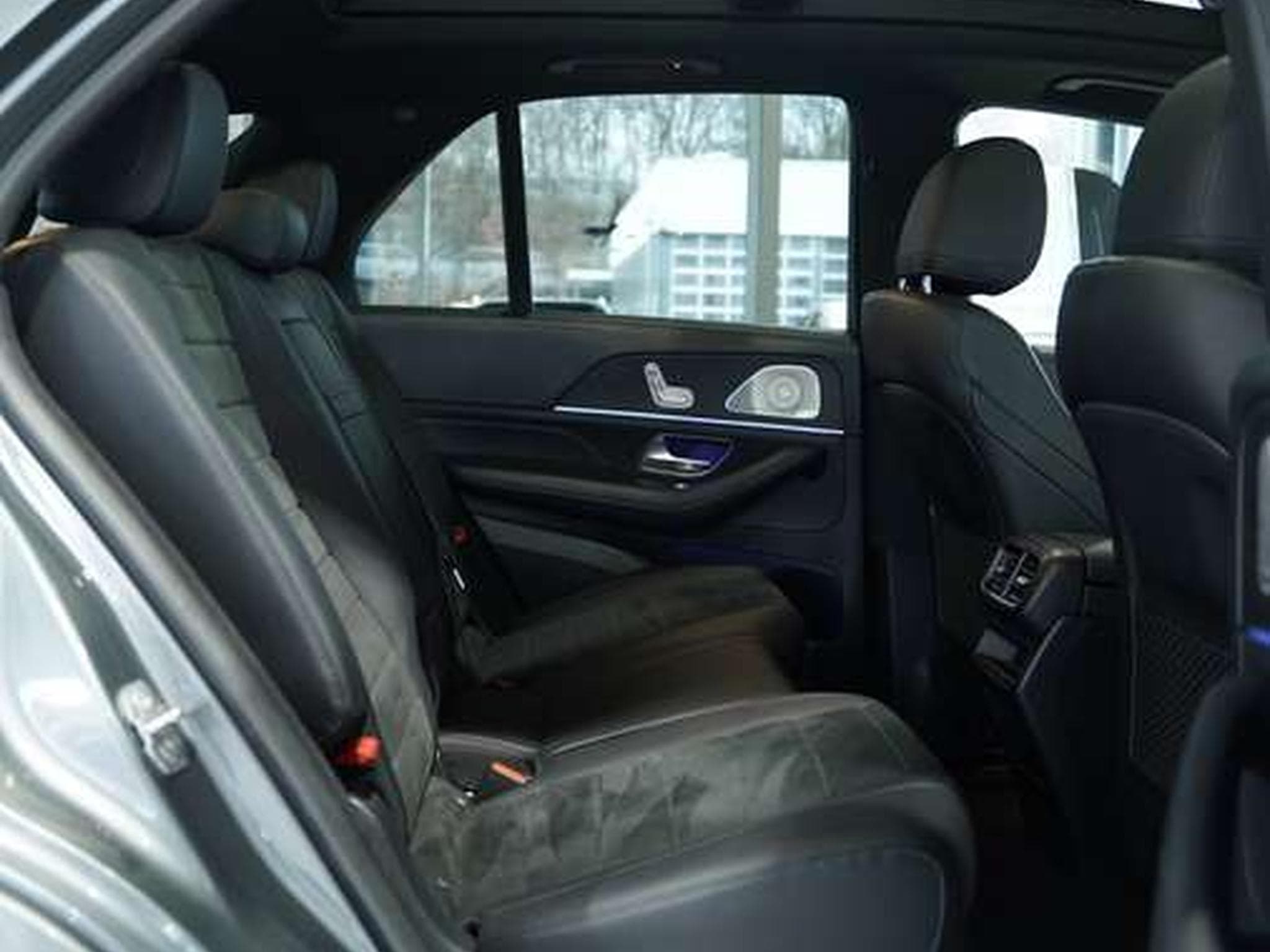 Mercedes GLE 350 d 4Matic AMG Line *7-Sitzer *Pano *Night (2019) - Photo 21