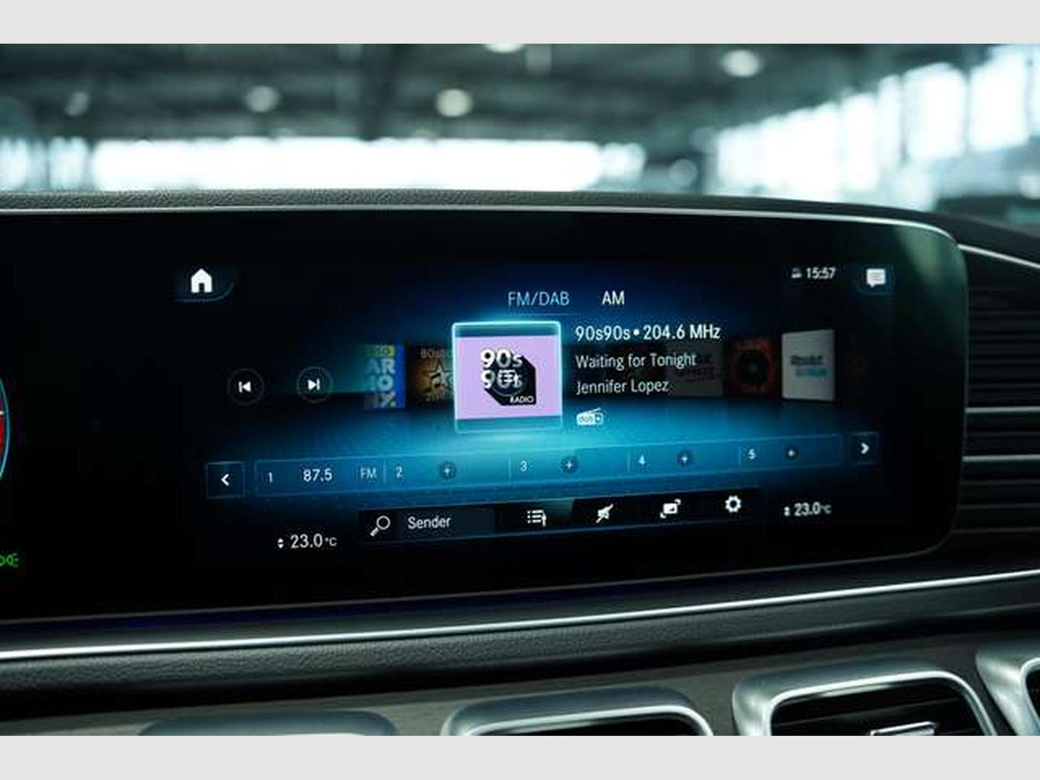 Mercedes GLE 350 d 4Matic AMG Line *7-Sitzer *Pano *Night (2019) - Photo 36