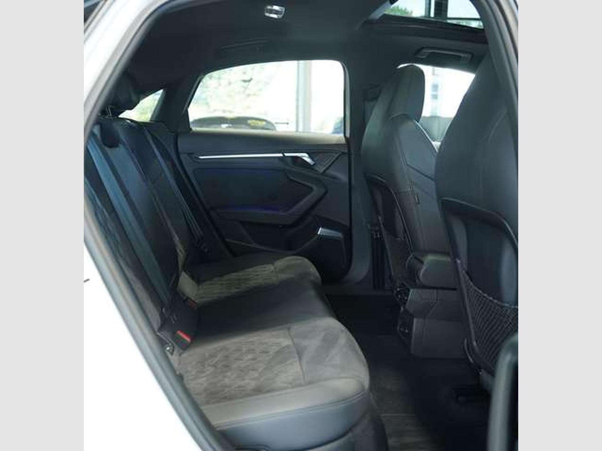 Audi RS3 q. Limousine *2.H *ACC*Pano*RS-Sitze*S-AGA (2022) - Foto 28