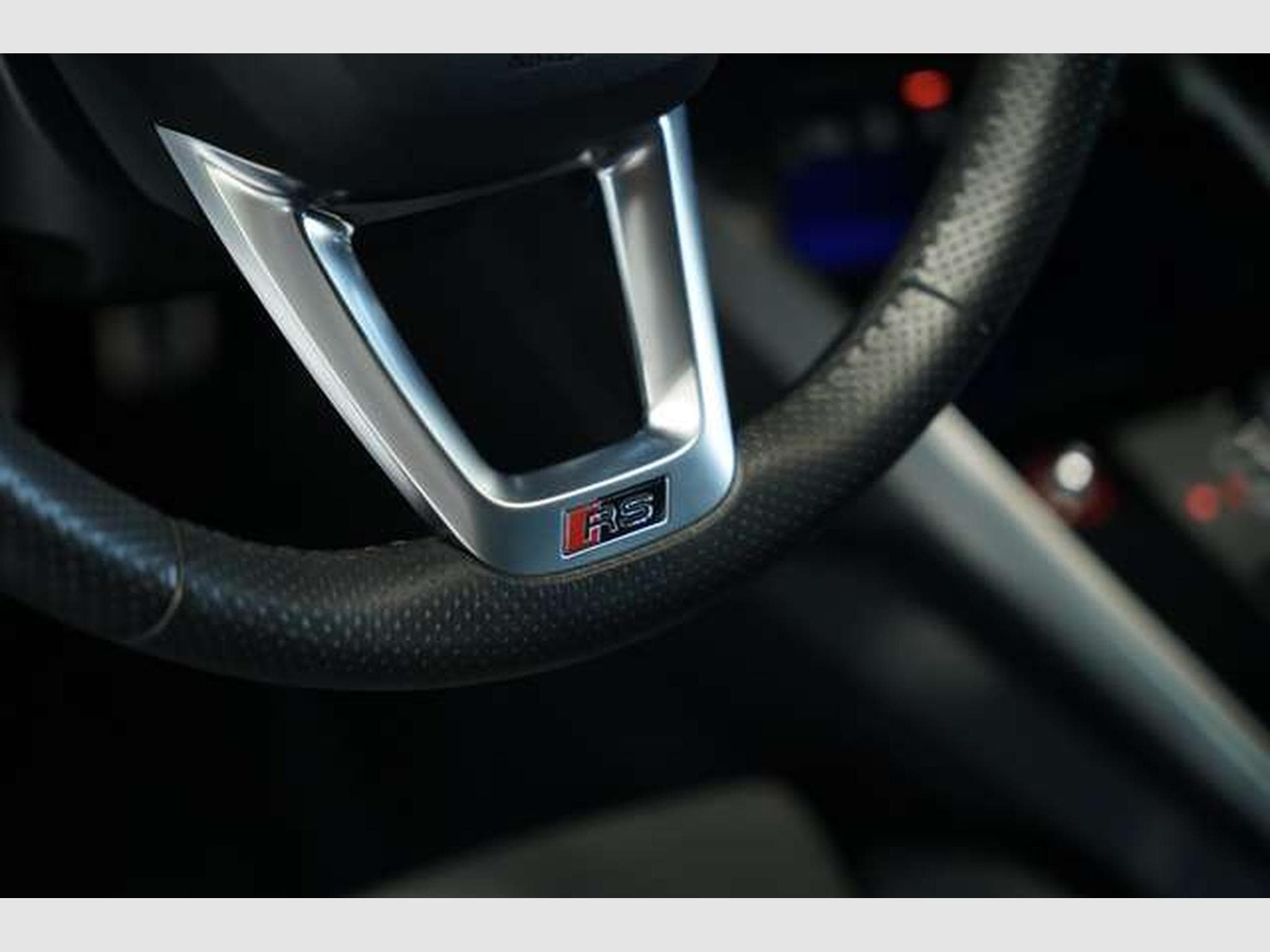 Audi RS3 q. Limousine *2.H *ACC*Pano*RS-Sitze*S-AGA (2022) - Foto 32