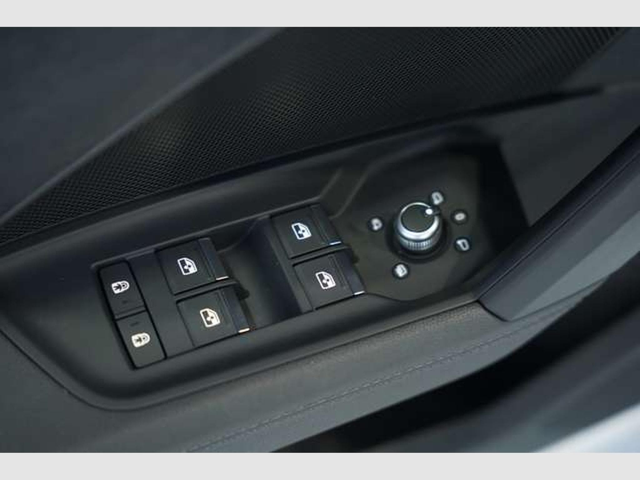 Audi RS3 q. Limousine *2.H *ACC*Pano*RS-Sitze*S-AGA (2022) - Foto 33