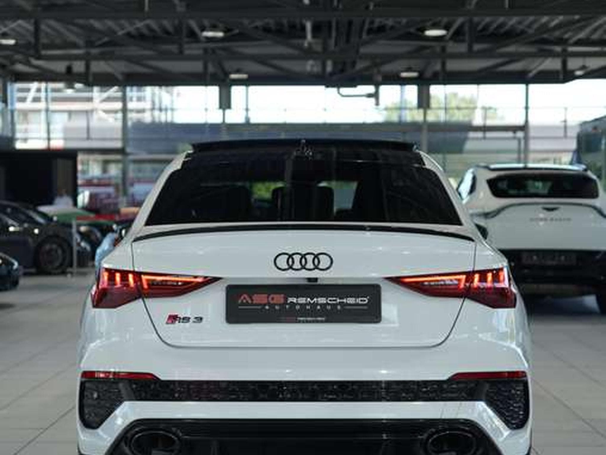 Audi RS3 q. Limousine *2.H *ACC*Pano*RS-Sitze*S-AGA (2022) - Foto 9