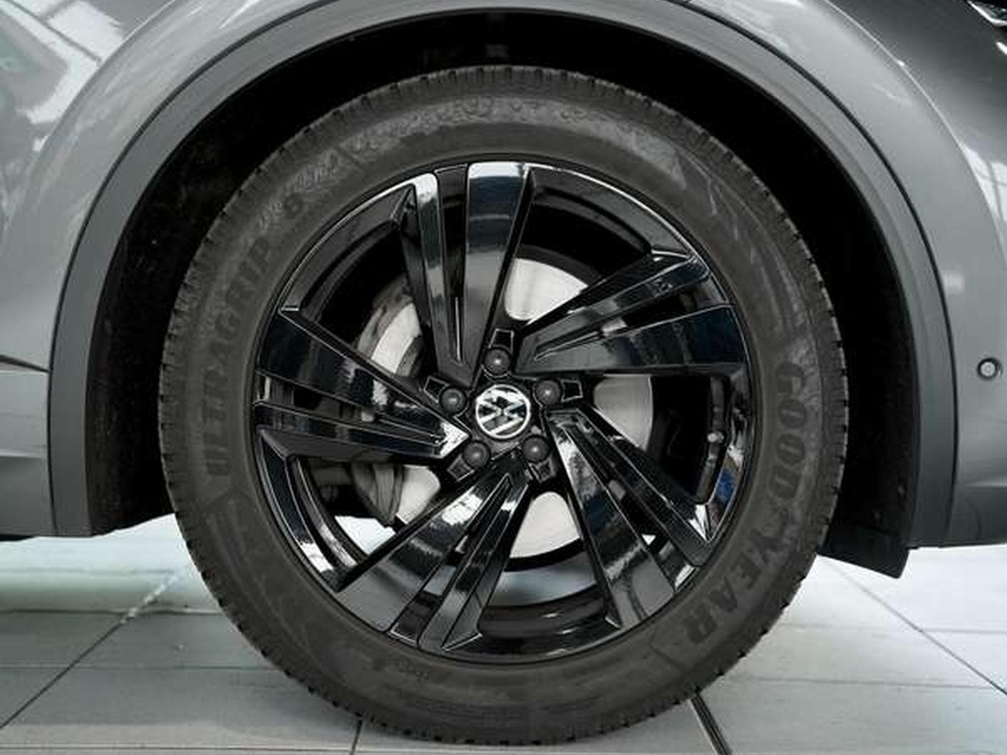 VW Touareg 4M Final Edition Elegance *LUFT*AHK*Digi (2023) - Foto 13