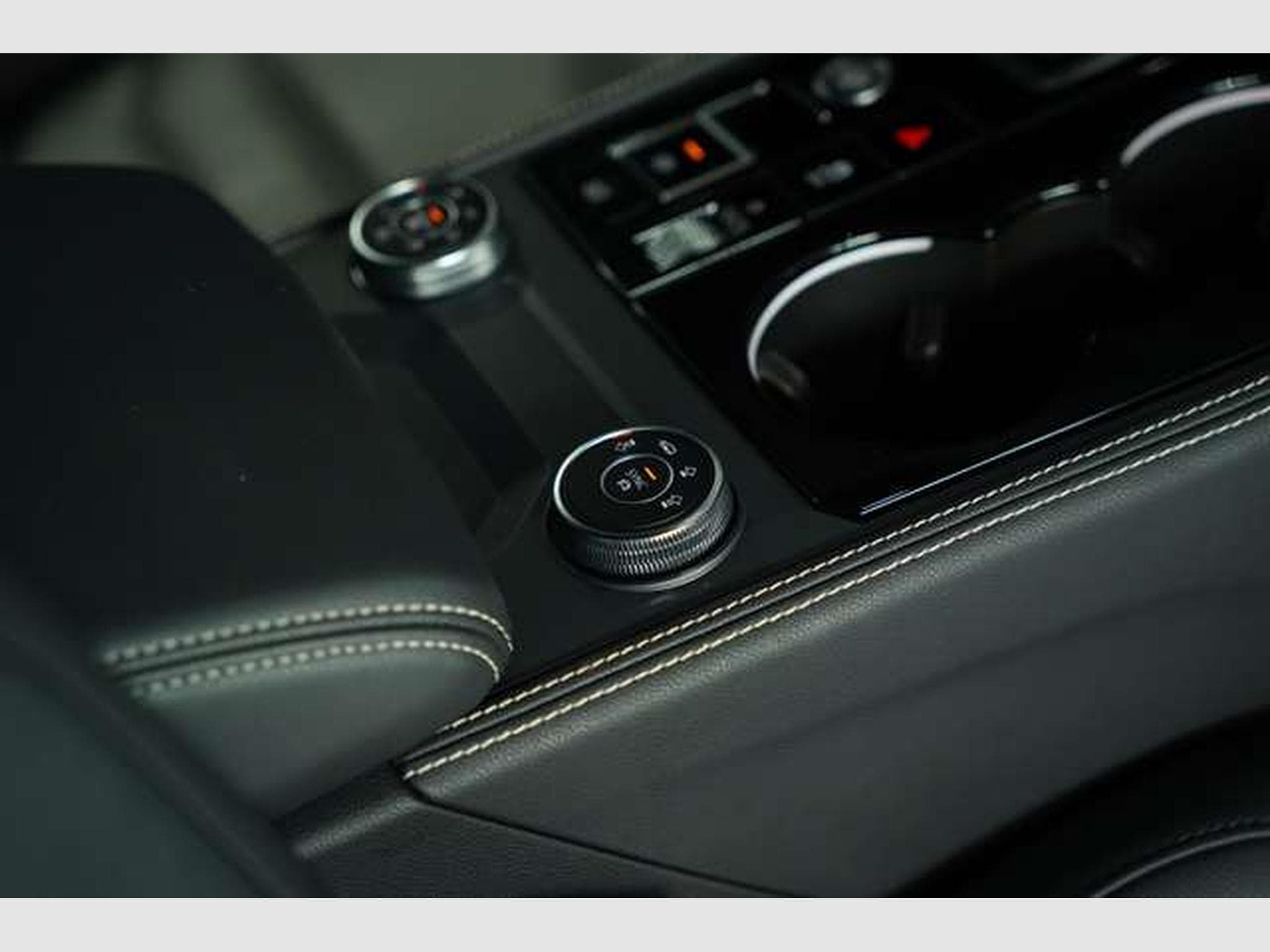 VW Touareg 4M Final Edition Elegance *LUFT*AHK*Digi (2023) - Foto 18