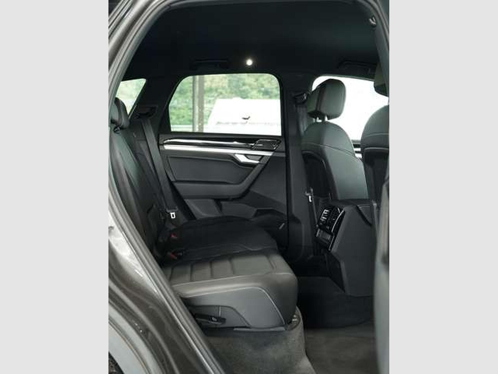 VW Touareg 4M Final Edition Elegance *LUFT*AHK*Digi (2023) - Foto 22