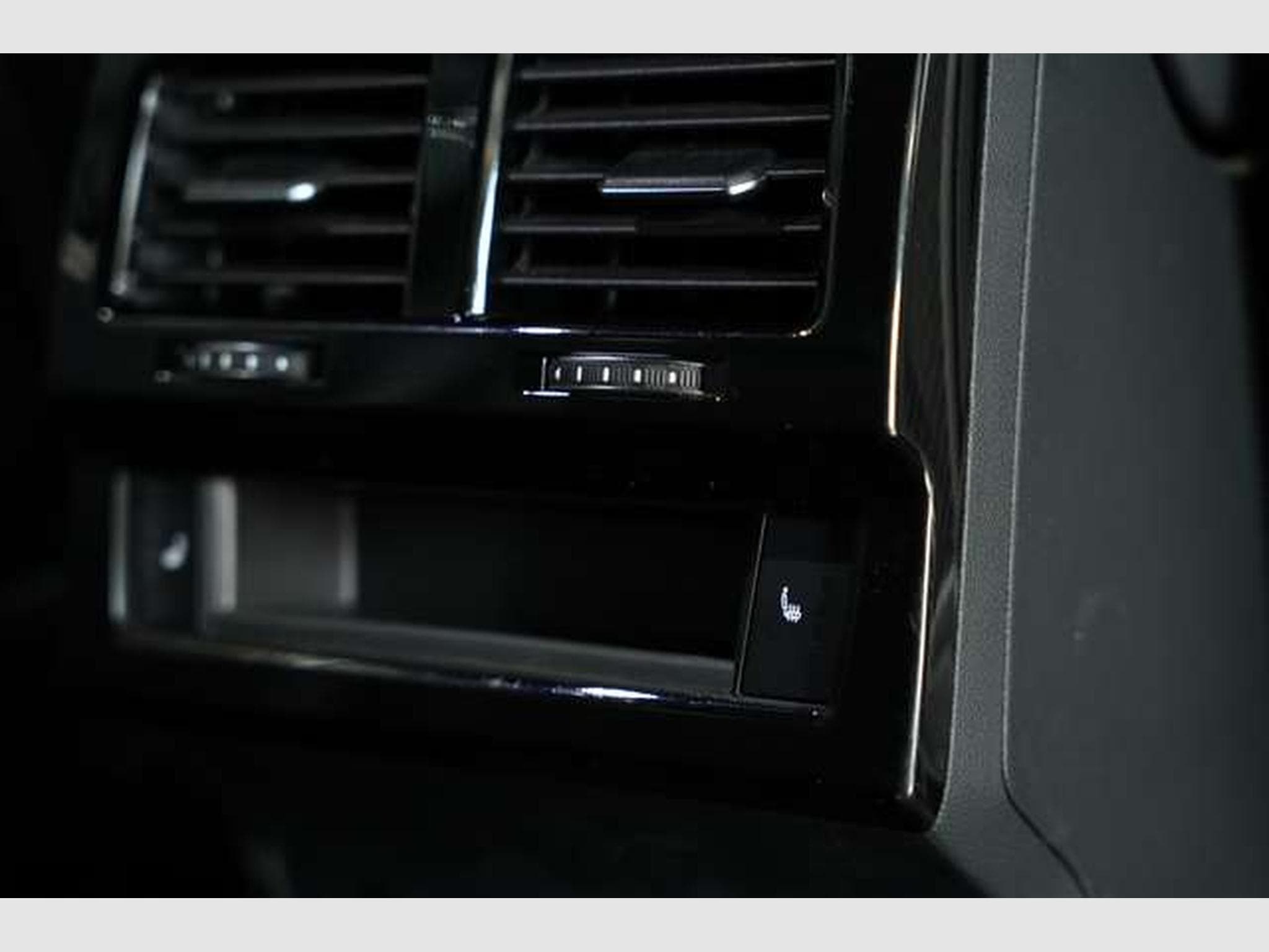 VW Touareg 4M Final Edition Elegance *LUFT*AHK*Digi (2023) - Foto 23