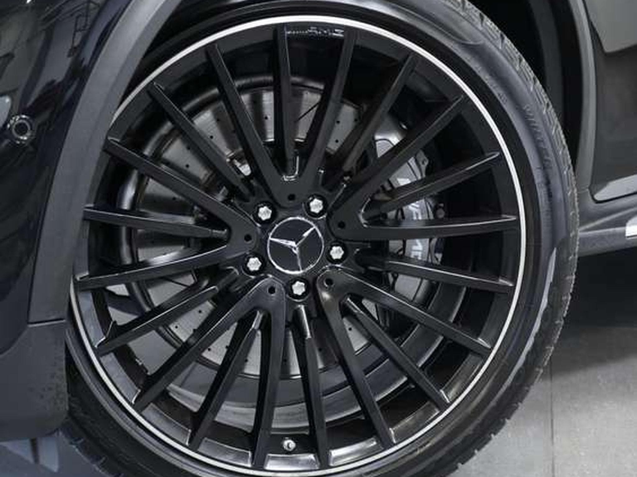 Mercedes GLC 63 AMG 4M *Distr. *Memory *AHK *Pano *360° (2019) - Photo 2
