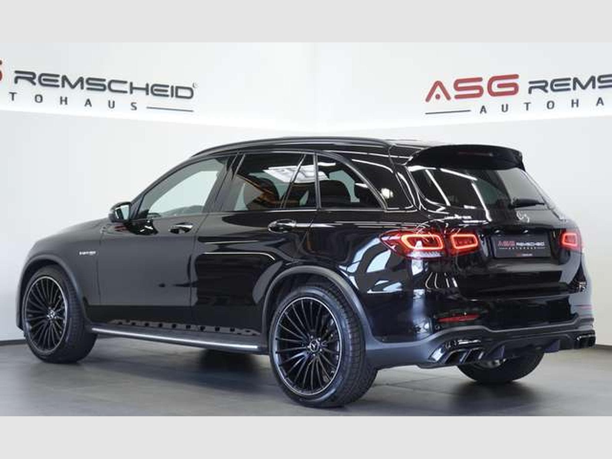 Mercedes GLC 63 AMG 4M *Distr. *Memory *AHK *Pano *360° (2019) - Photo 6