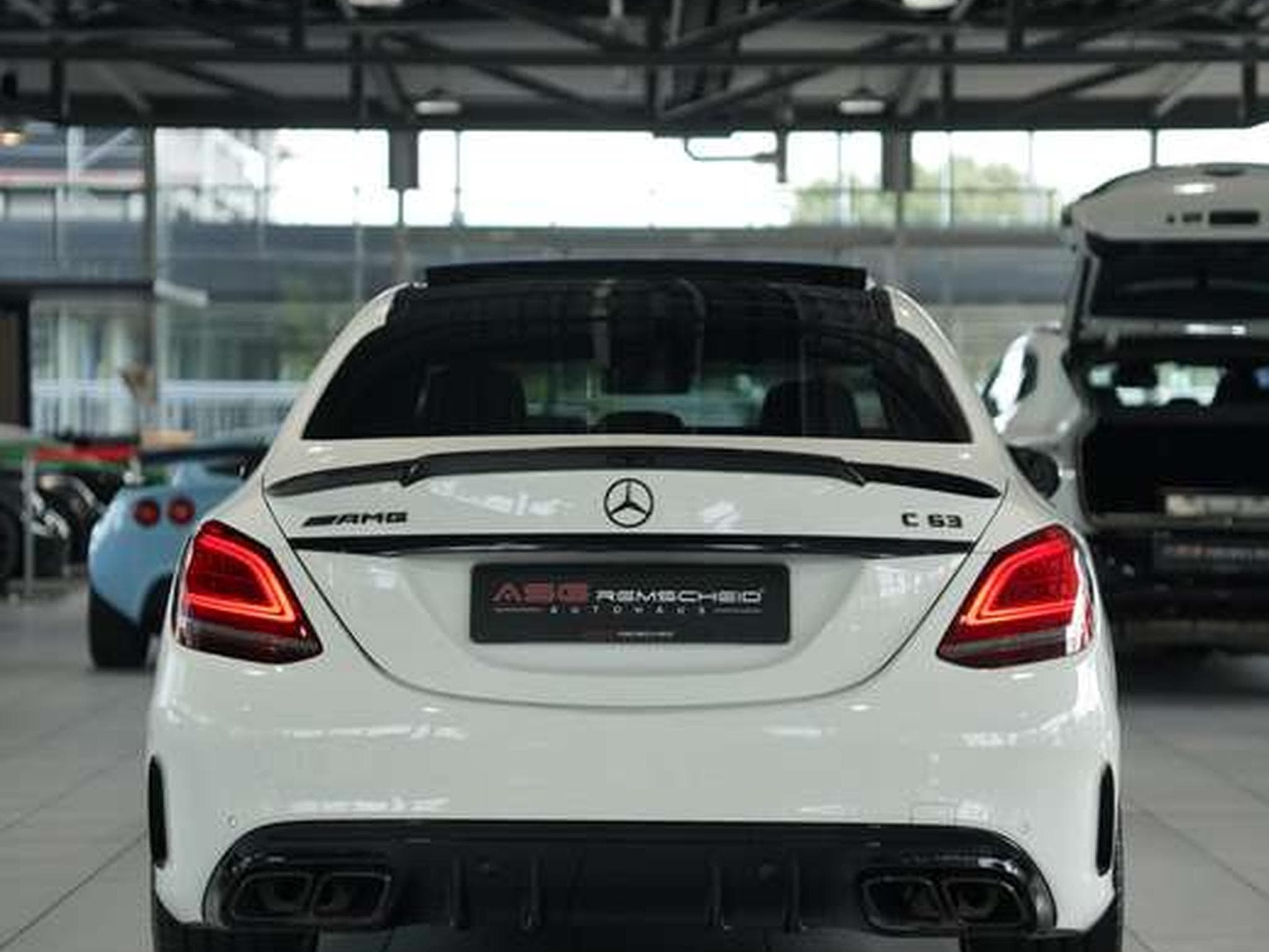 Mercedes C 63 AMG Limousine *2.H *Perf-AGA *Pano *Carbon (2020) - Foto 11