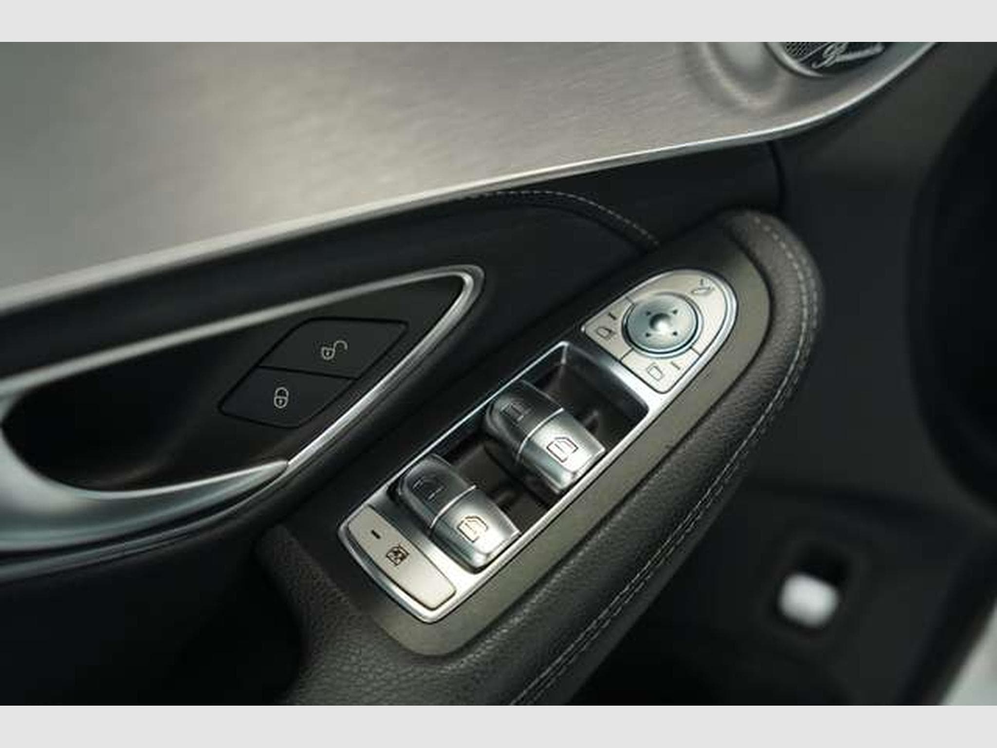 Mercedes C 63 AMG Limousine *2.H *Perf-AGA *Pano *Carbon (2020) - Foto 28