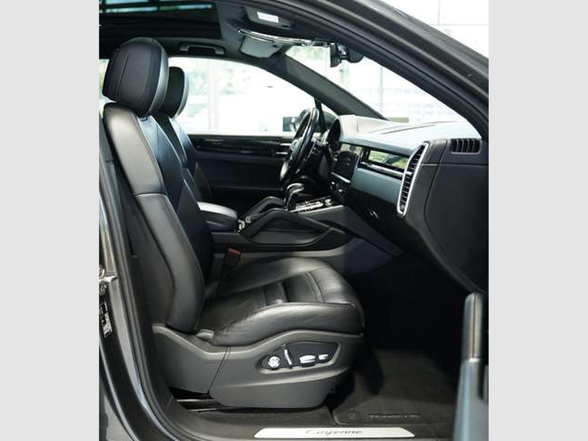 Porsche Cayenne *22 Sport-Design *BOSE *Pano *LUFT (2019) - Photo 16