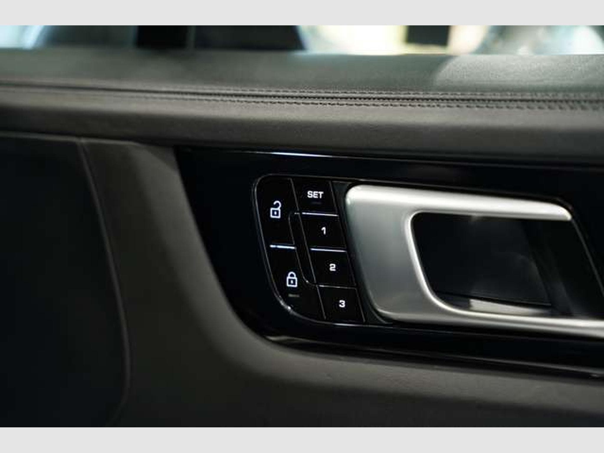Porsche Cayenne *22 Sport-Design *BOSE *Pano *LUFT (2019) - Photo 19