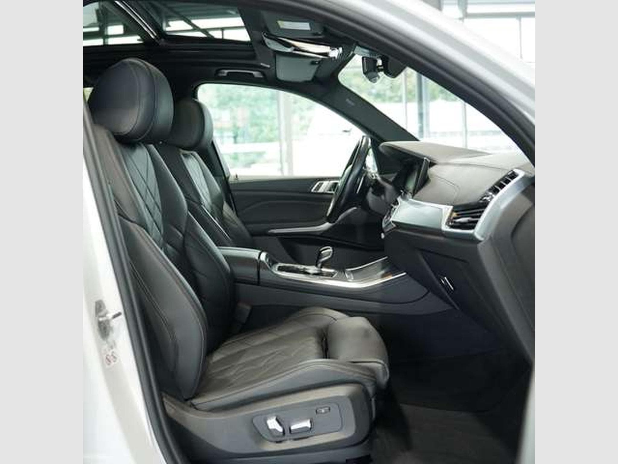 BMW X5 xD 30 d M Sport *2.H *22 *ACC *Pano *AHK (2023) - Foto 14
