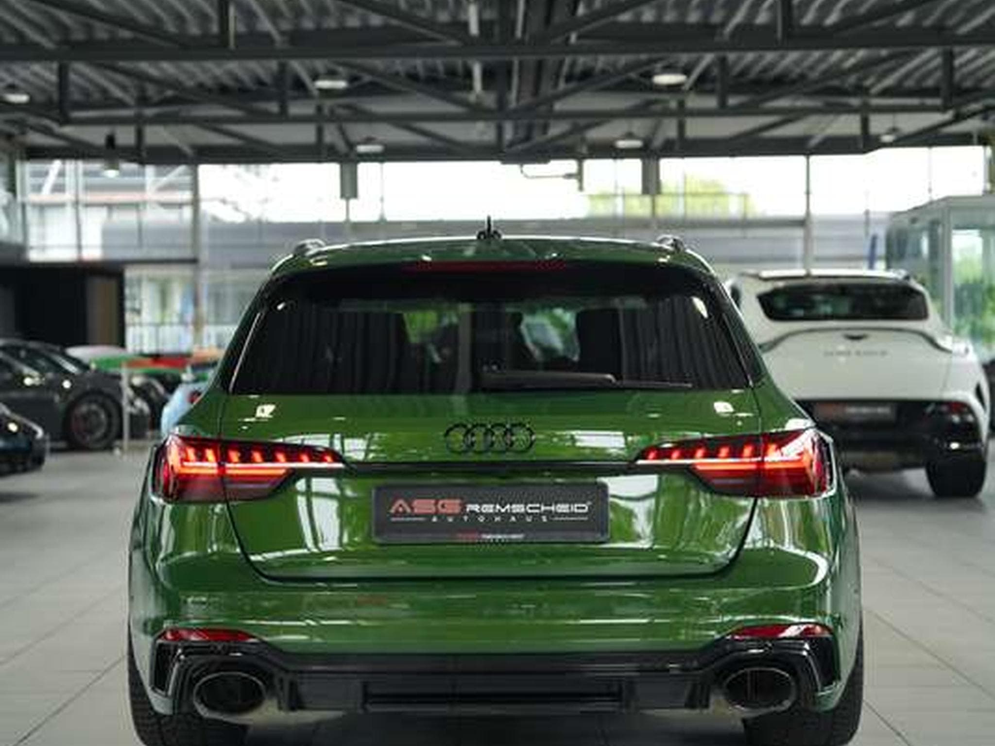 Audi RS4 q. Avant 2.H *20*RS-AGA*AHK*Virtual*Carbon (2021) - Photo 12
