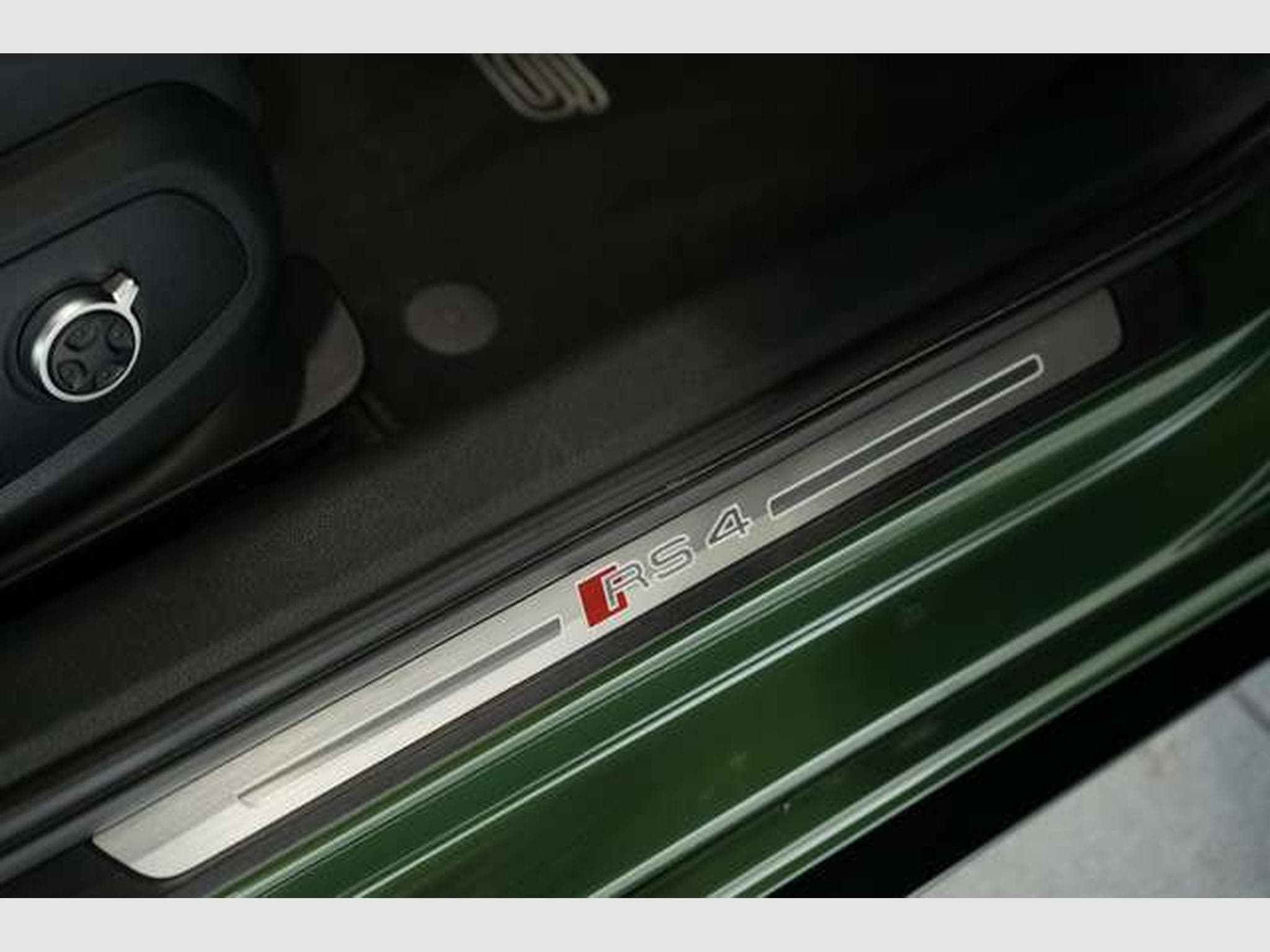 Audi RS4 q. Avant 2.H *20*RS-AGA*AHK*Virtual*Carbon (2021) - Photo 24