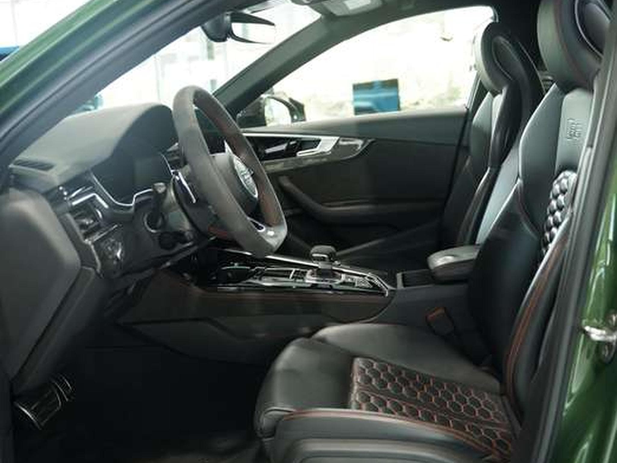 Audi RS4 q. Avant 2.H *20*RS-AGA*AHK*Virtual*Carbon (2021) - Photo 33