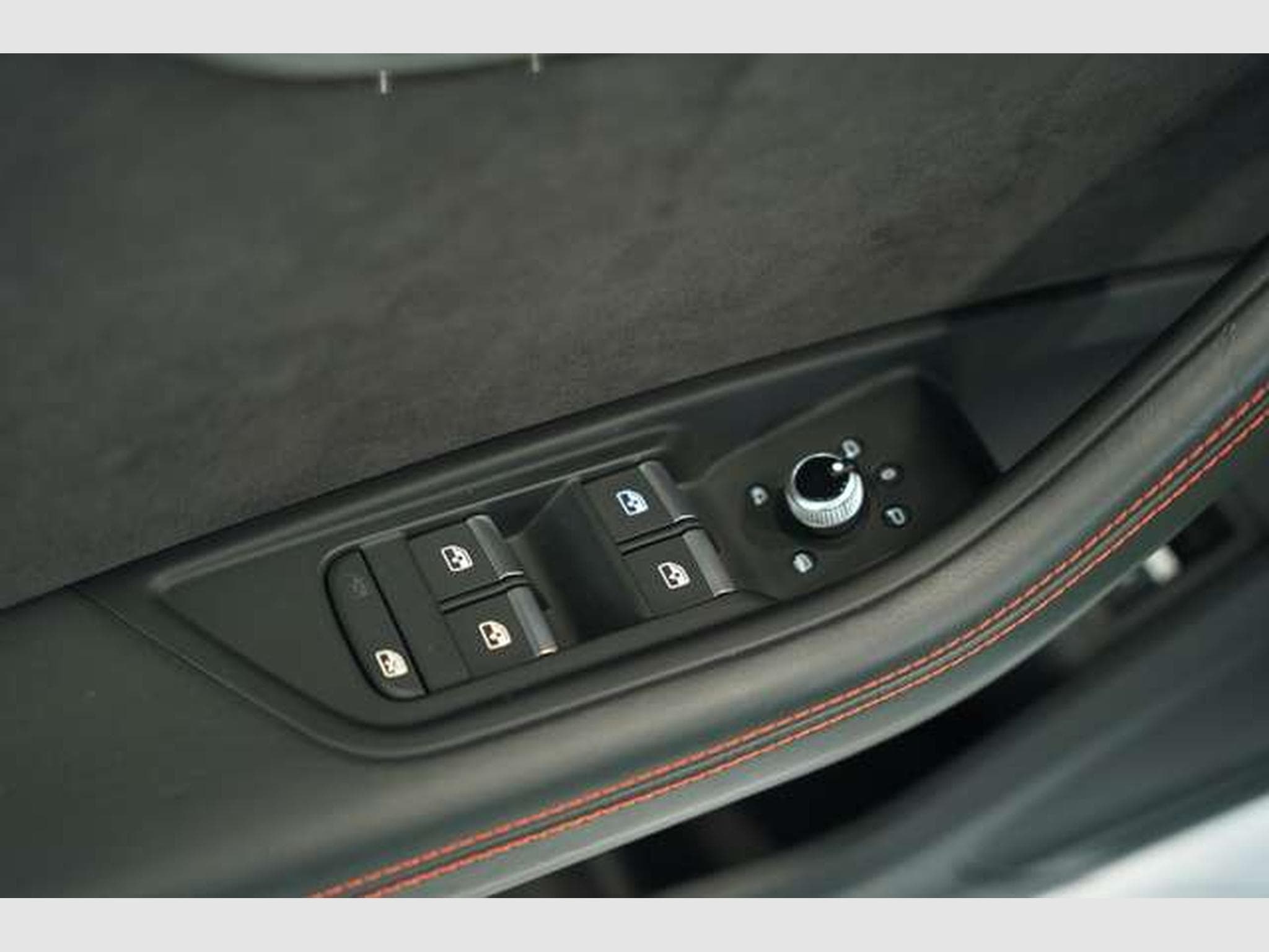 Audi RS4 q. Avant 2.H *20*RS-AGA*AHK*Virtual*Carbon (2021) - Photo 37