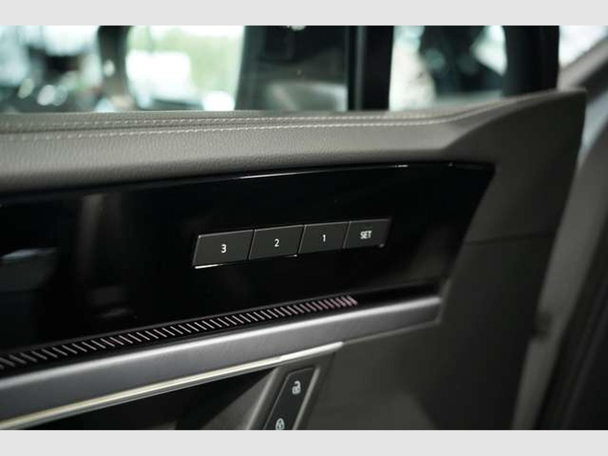 VW Touareg 3.0 TDI 4M R line *1.H *21 *ACC *H-UP (2023) - Foto 28