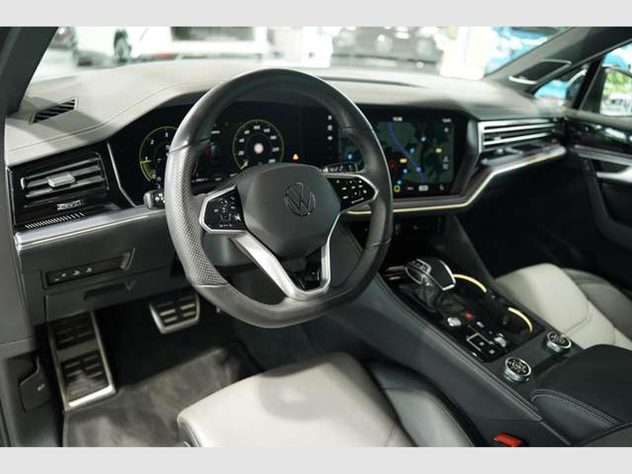 VW Touareg 3.0 TDI 4M R line *1.H *21 *ACC *H-UP (2023) - Foto 30