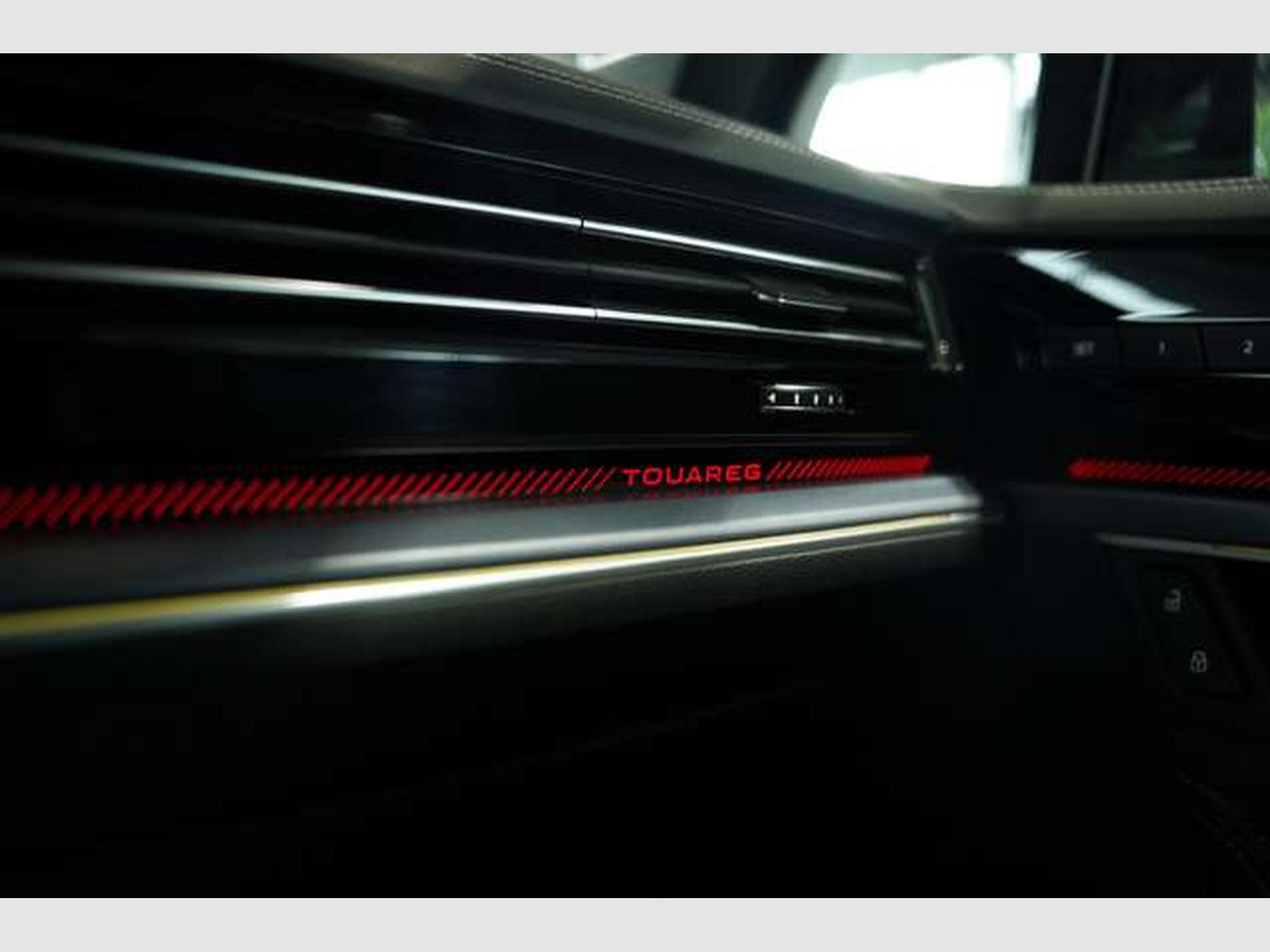 VW Touareg 3.0 TDI 4M R line *1.H *21 *ACC *H-UP (2023) - Foto 39