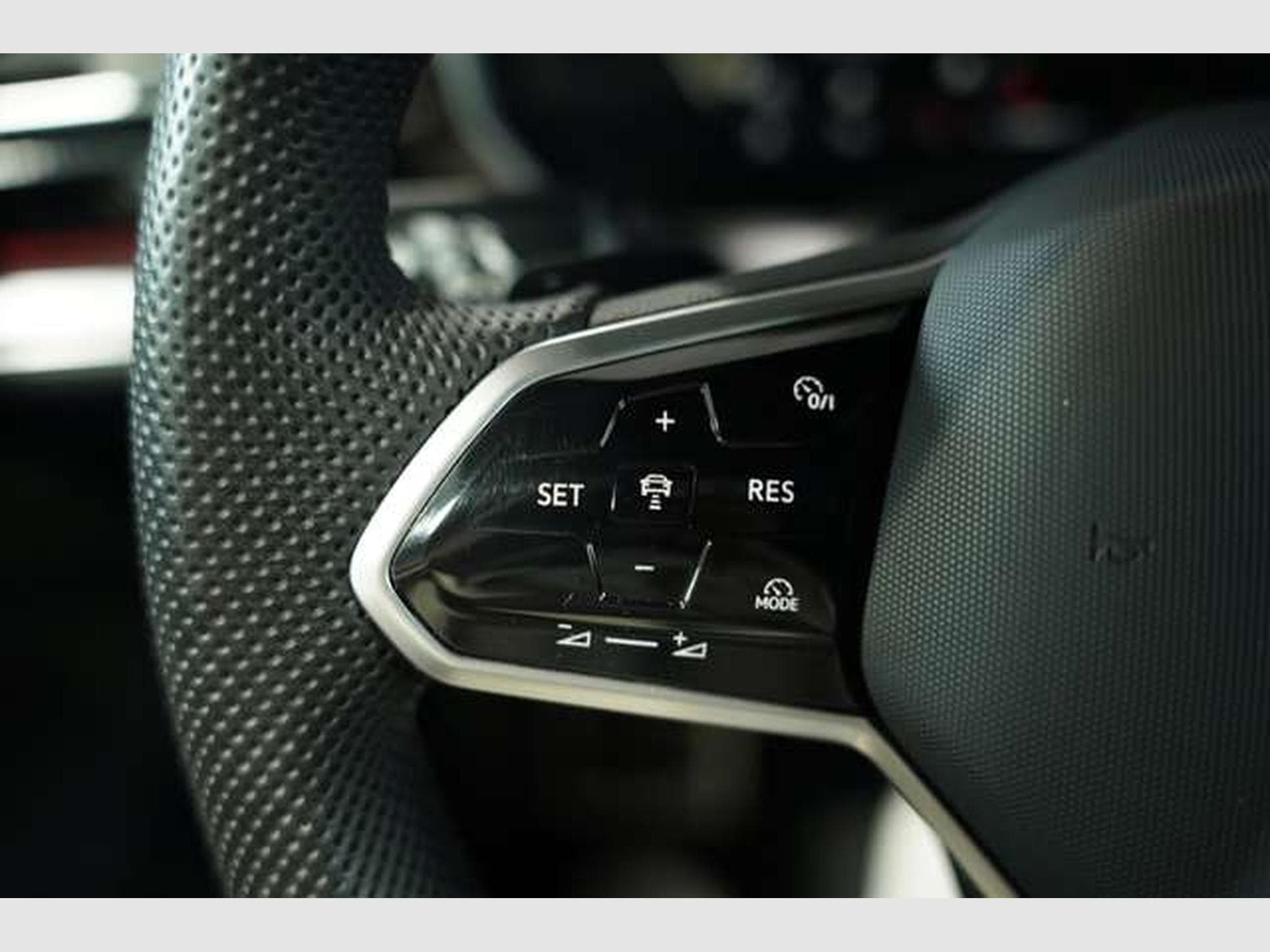 VW Touareg 3.0 TDI 4M R line *1.H *21 *ACC *H-UP (2023) - Foto 44