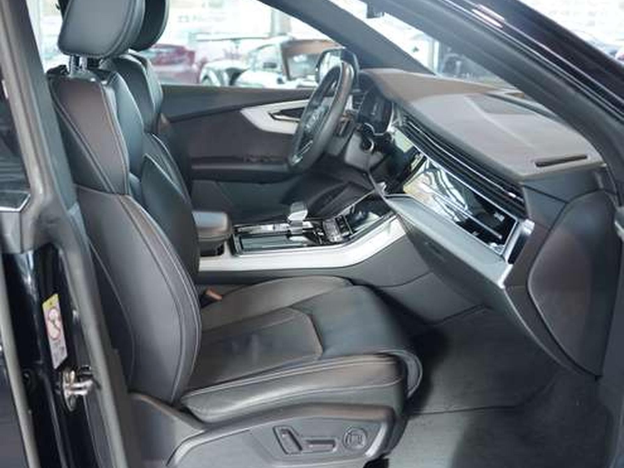 Audi SQ8 4.0 TDI q. 2.H *22 *Pano *Kamera *LUFT *ACC (2020) - Foto 16