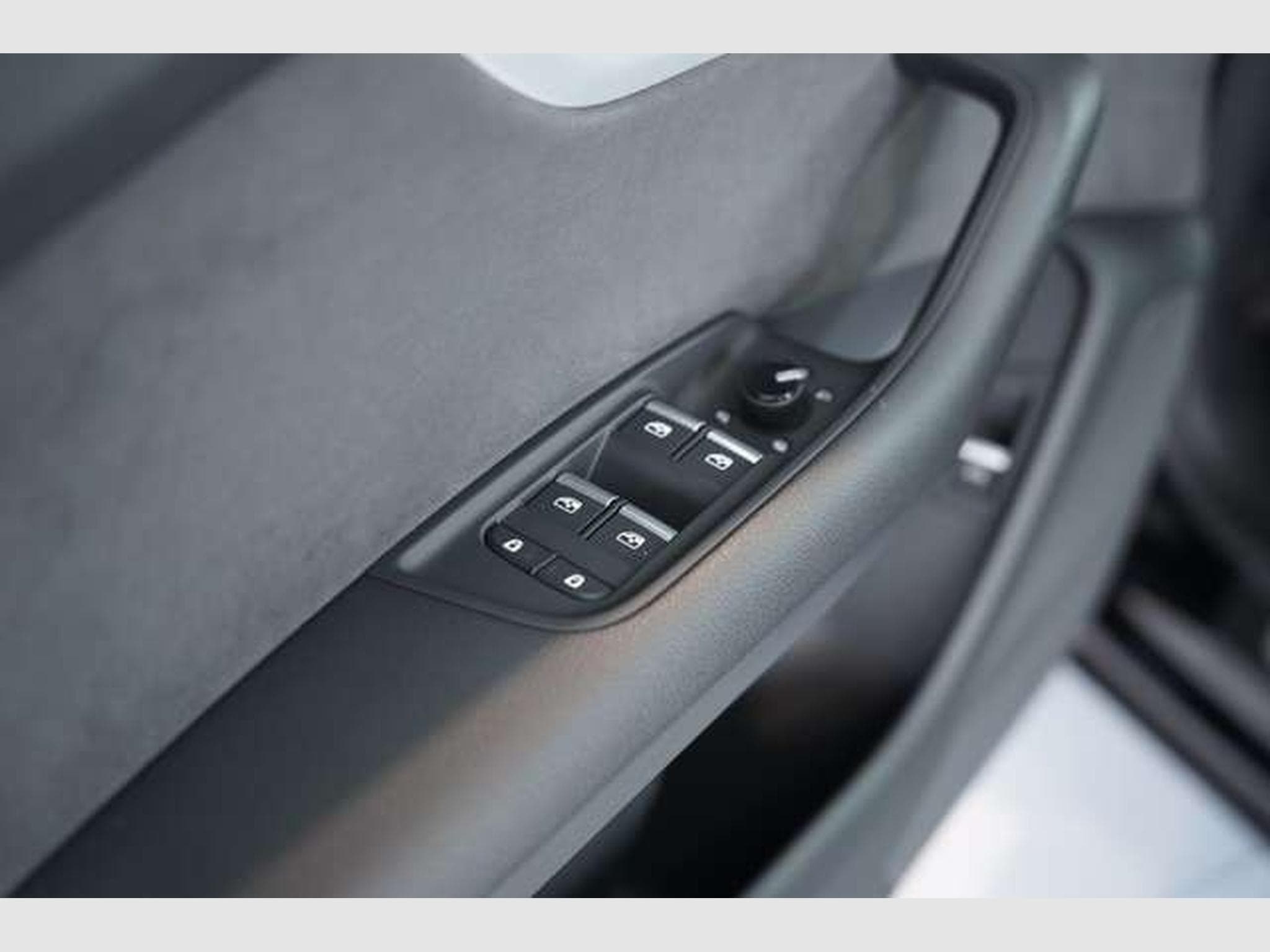 Audi SQ8 4.0 TDI q. 2.H *22 *Pano *Kamera *LUFT *ACC (2020) - Foto 31