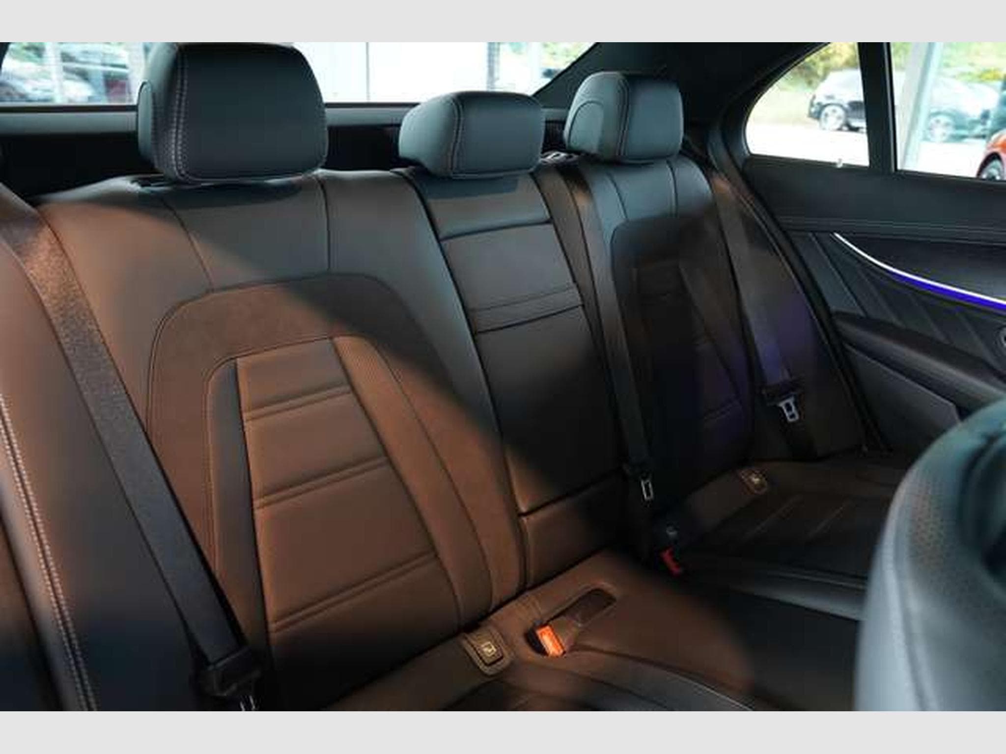 Mercedes E 53 AMG 4M+ Limousine *2.H *20 *Perf-AGA *Pano (2023) - Foto 25