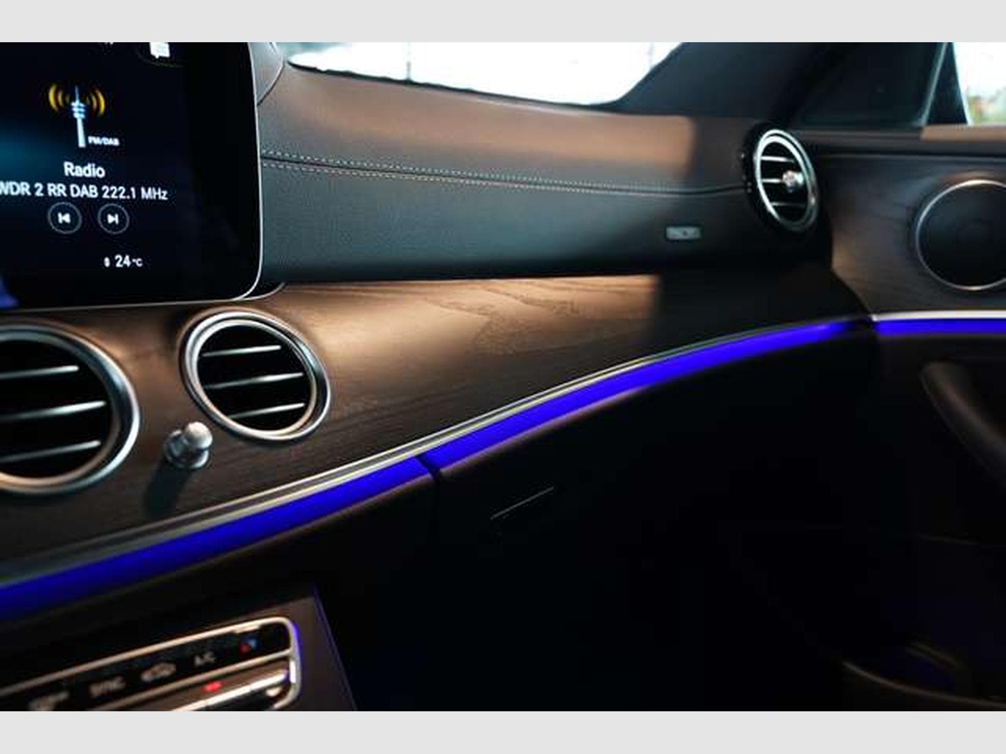 Mercedes E 53 AMG 4M+ Limousine *2.H *20 *Perf-AGA *Pano (2023) - Foto 34
